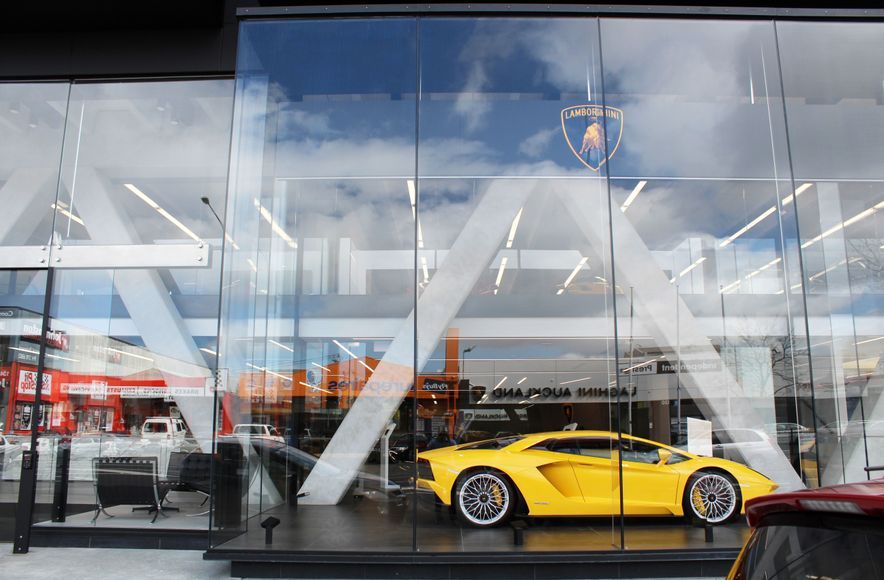 Giltrap Prestige Showroom - 119 Great North Road