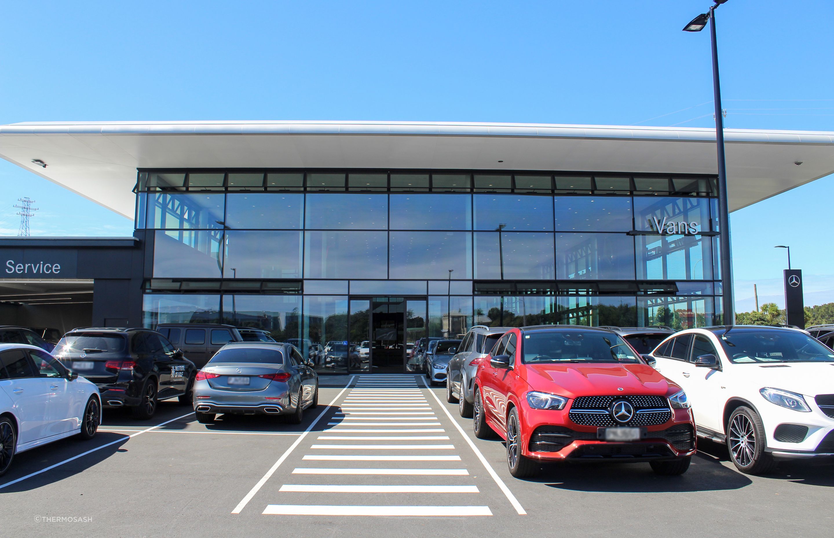 Mercedes Benz Takapuna, Auckland