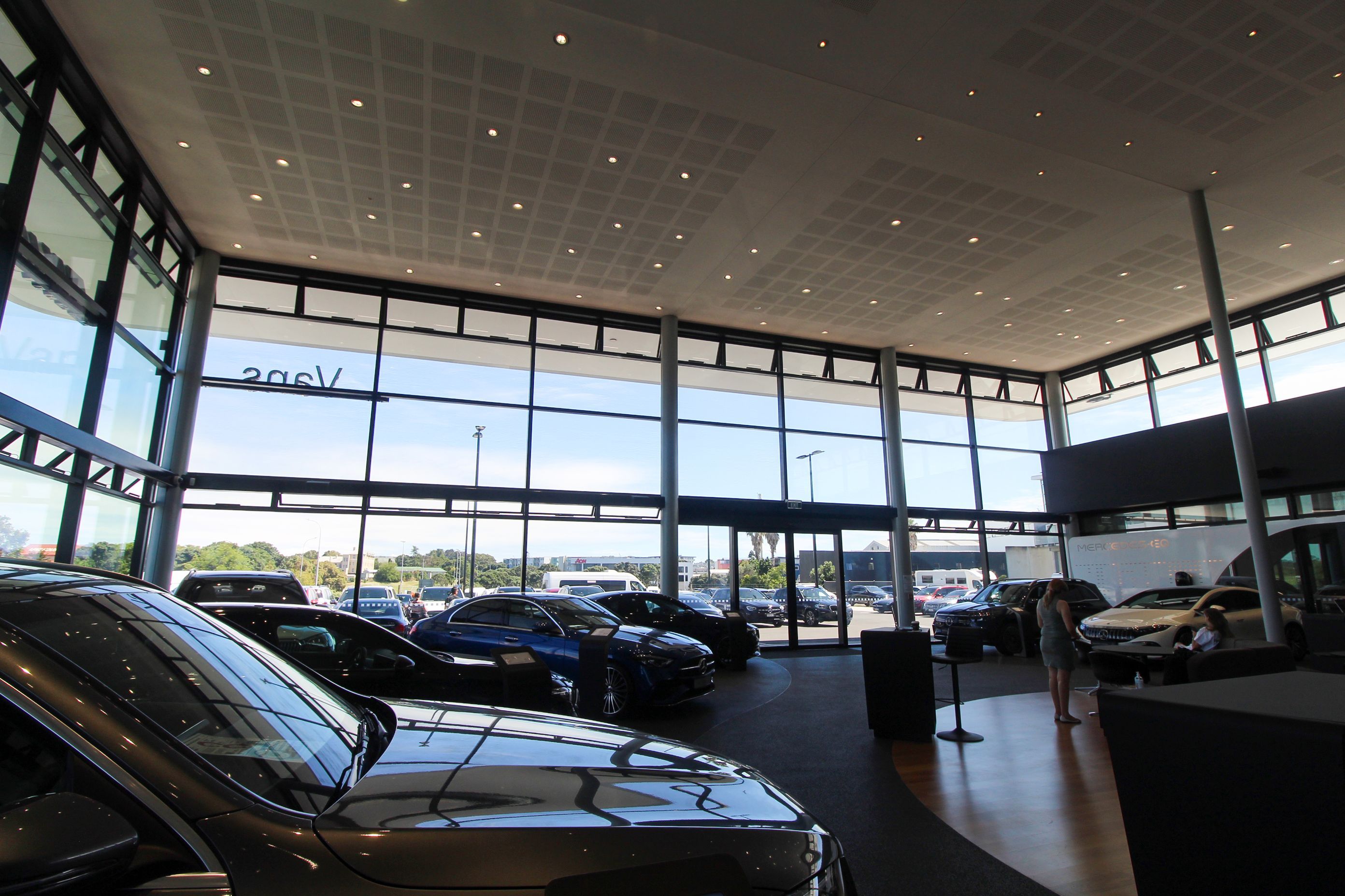 Mercedes Benz Takapuna, Auckland