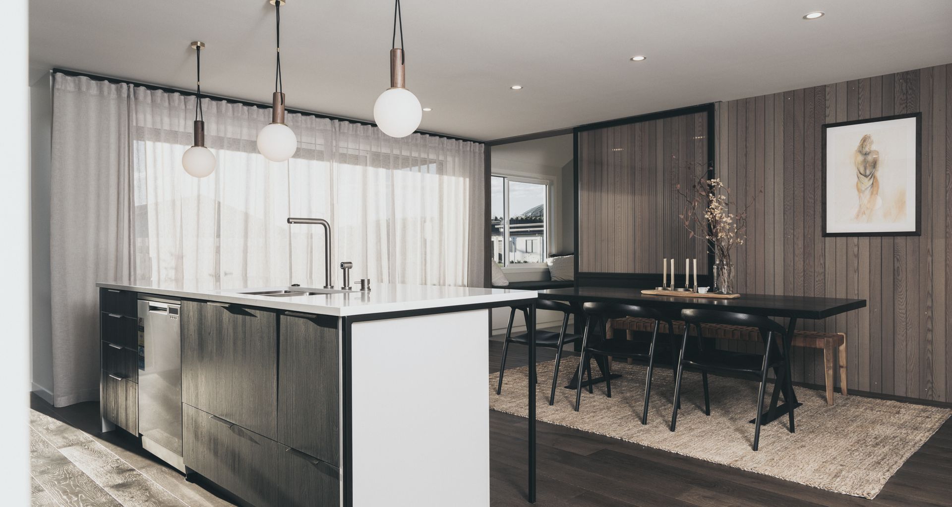 2019 Throne Group Showhome banner