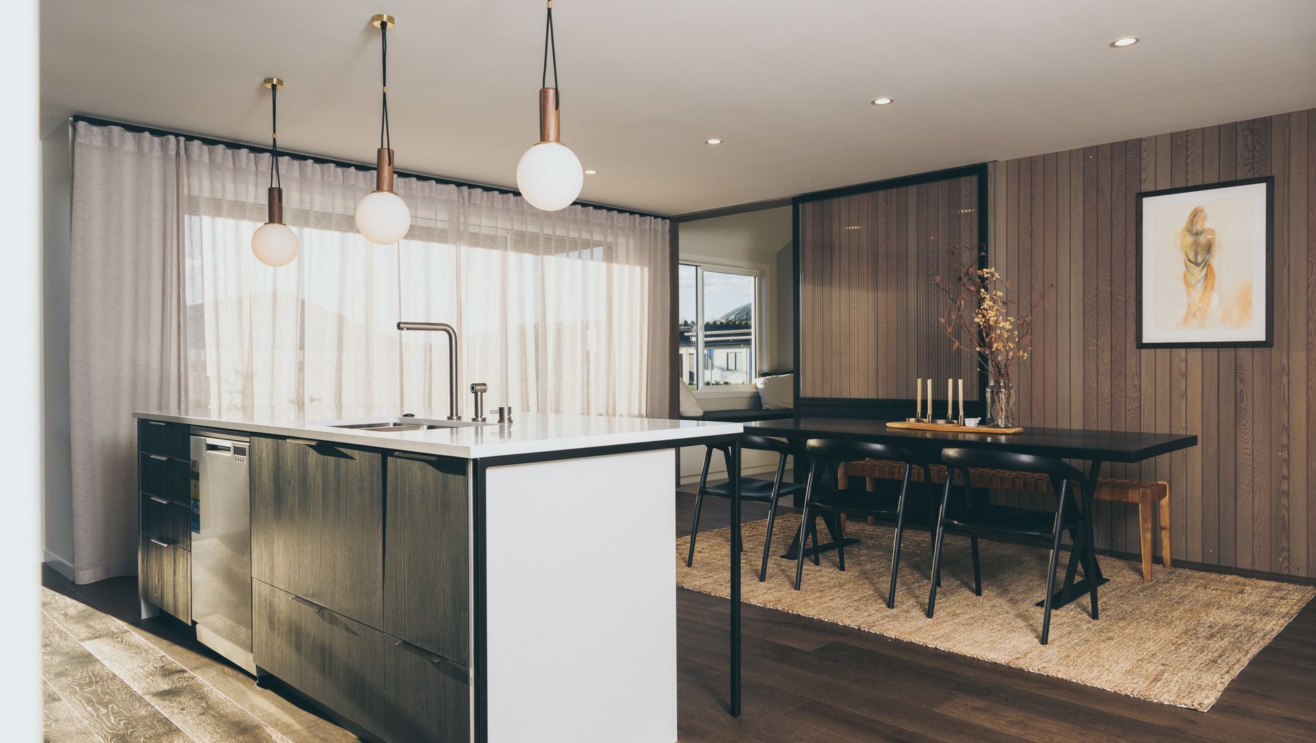 2019 Throne Group Showhome banner