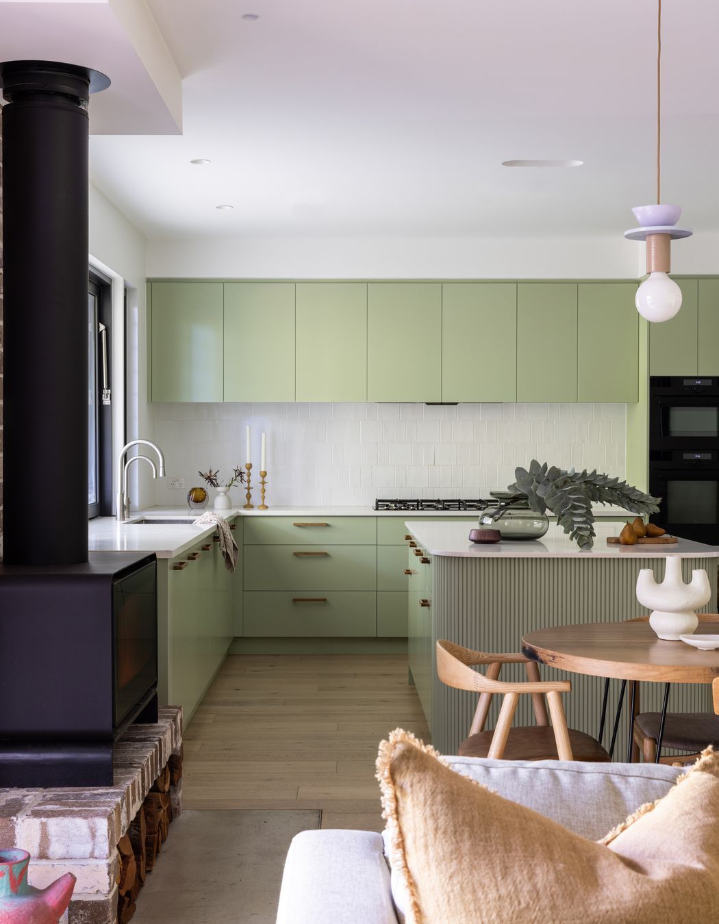 PROGRESSIVEwattle009-1.jpg