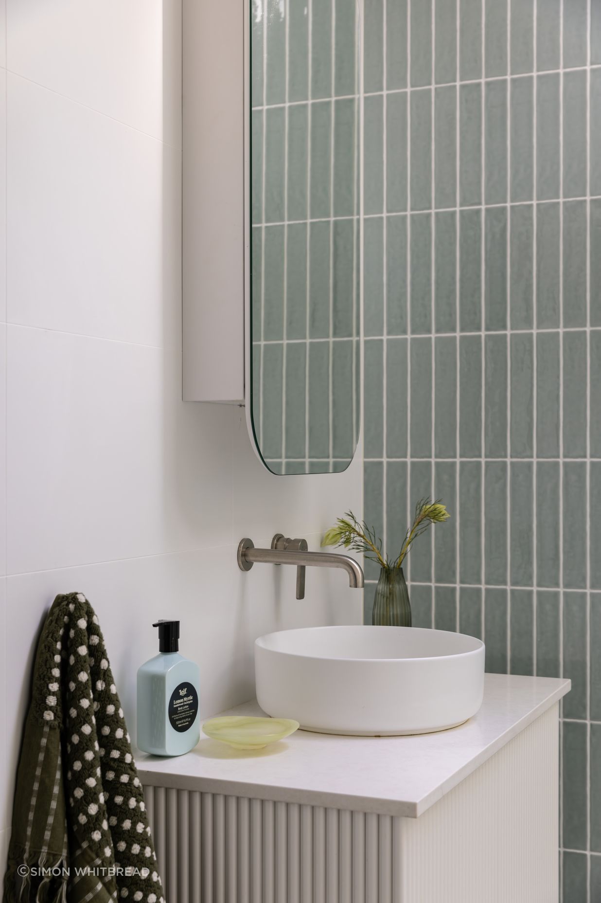 PROGRESSIVEwattle025-1.jpg