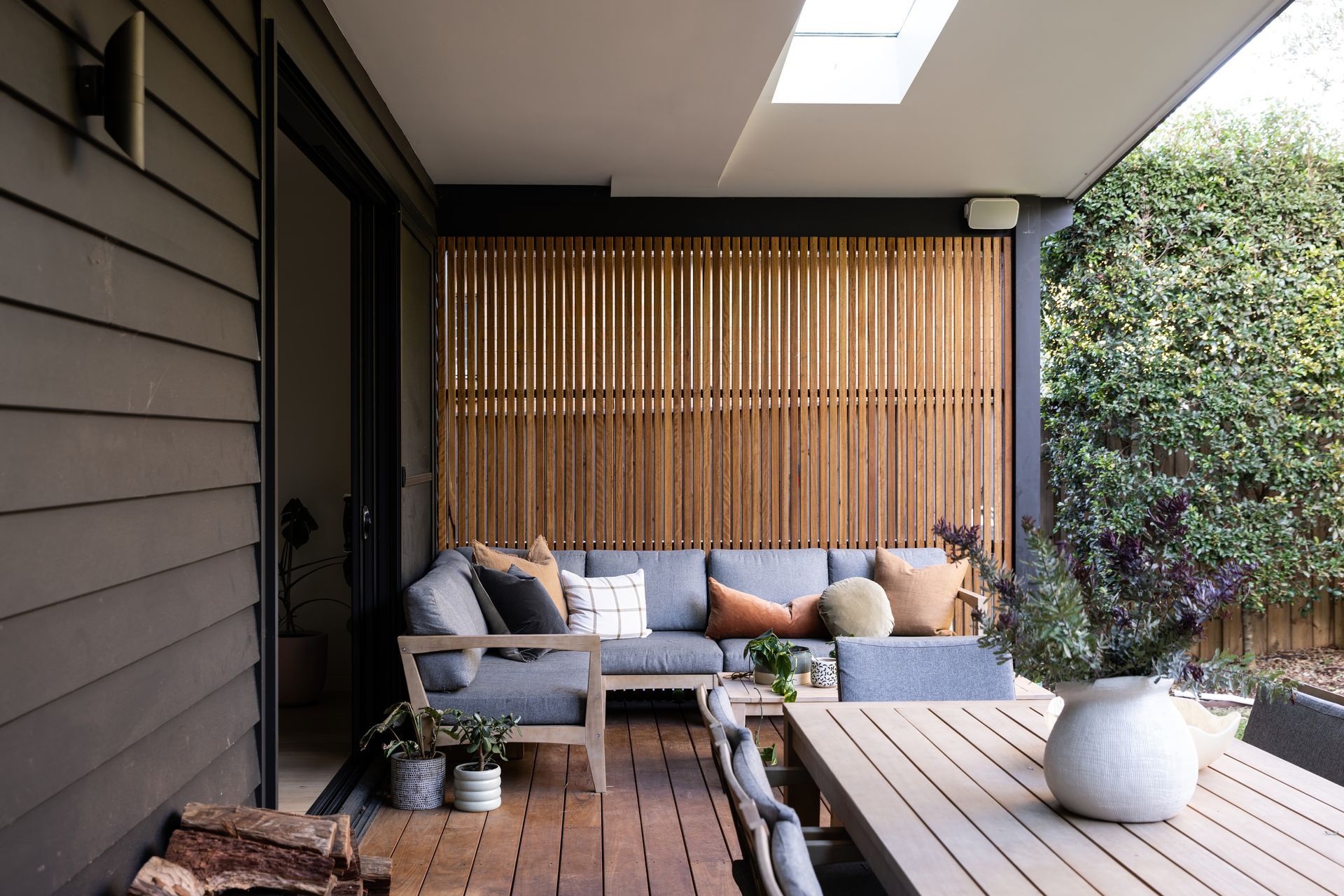 PROGRESSIVEwattle064-1.jpg