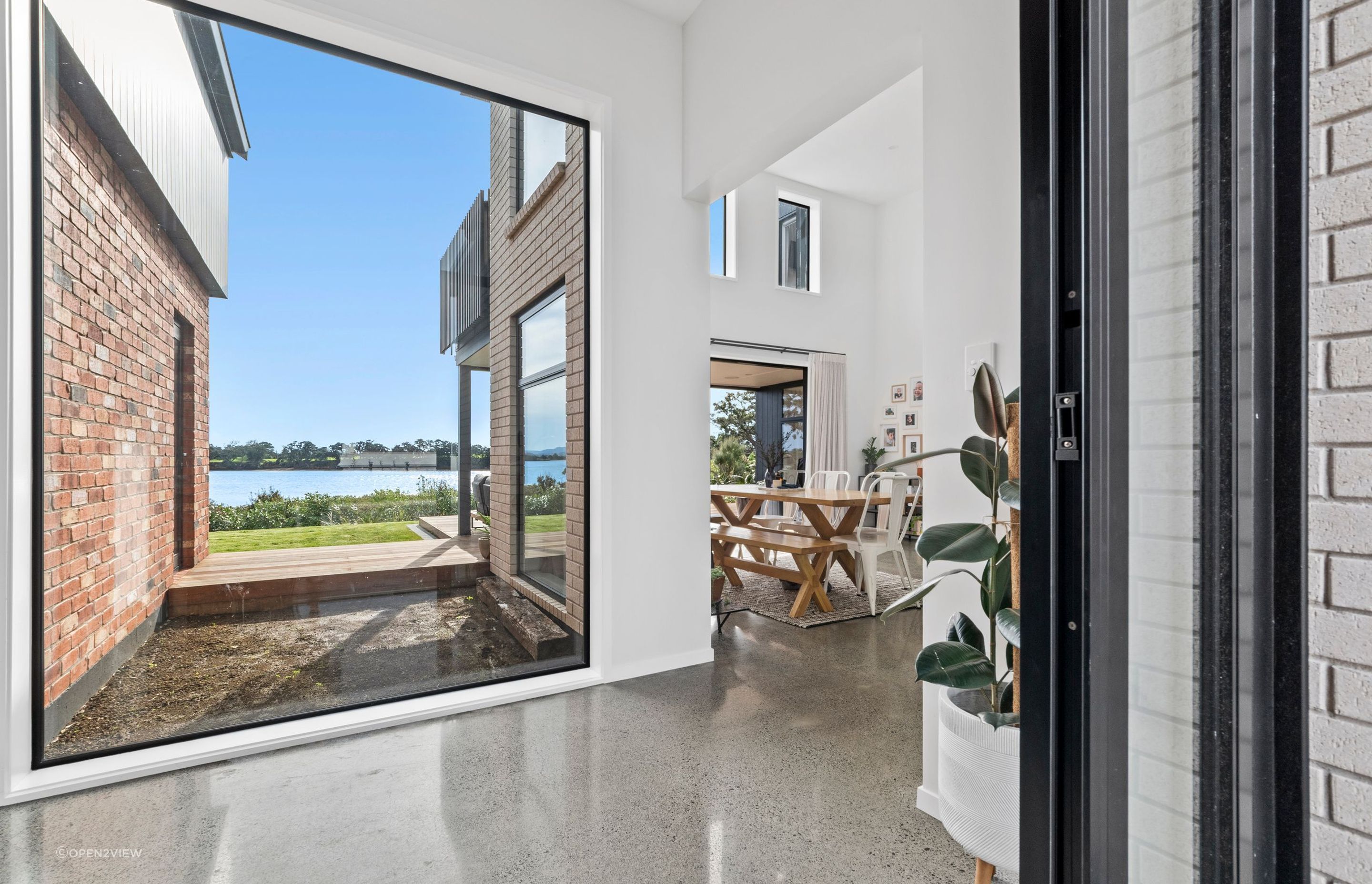 Tahuna Minhinnick Dr