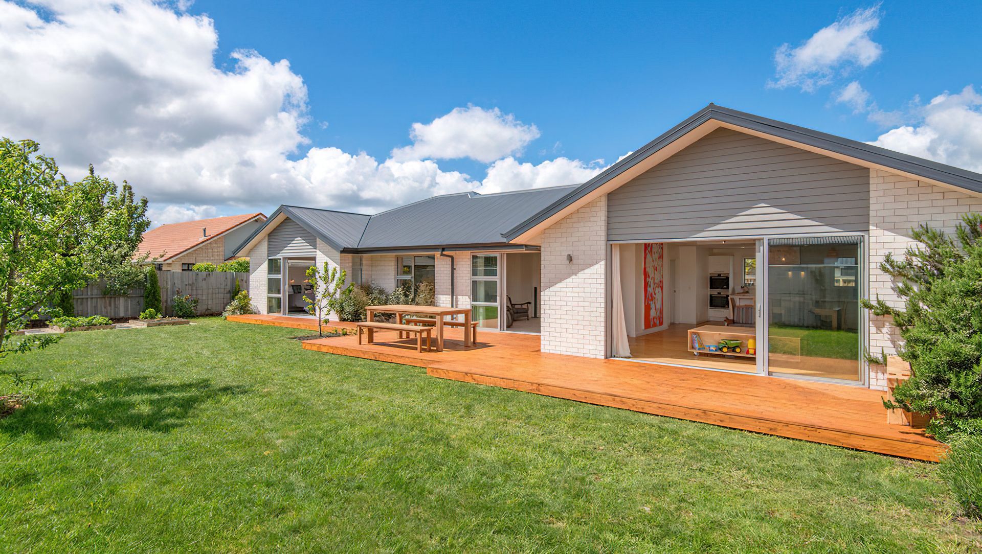 Classic Beauty banner