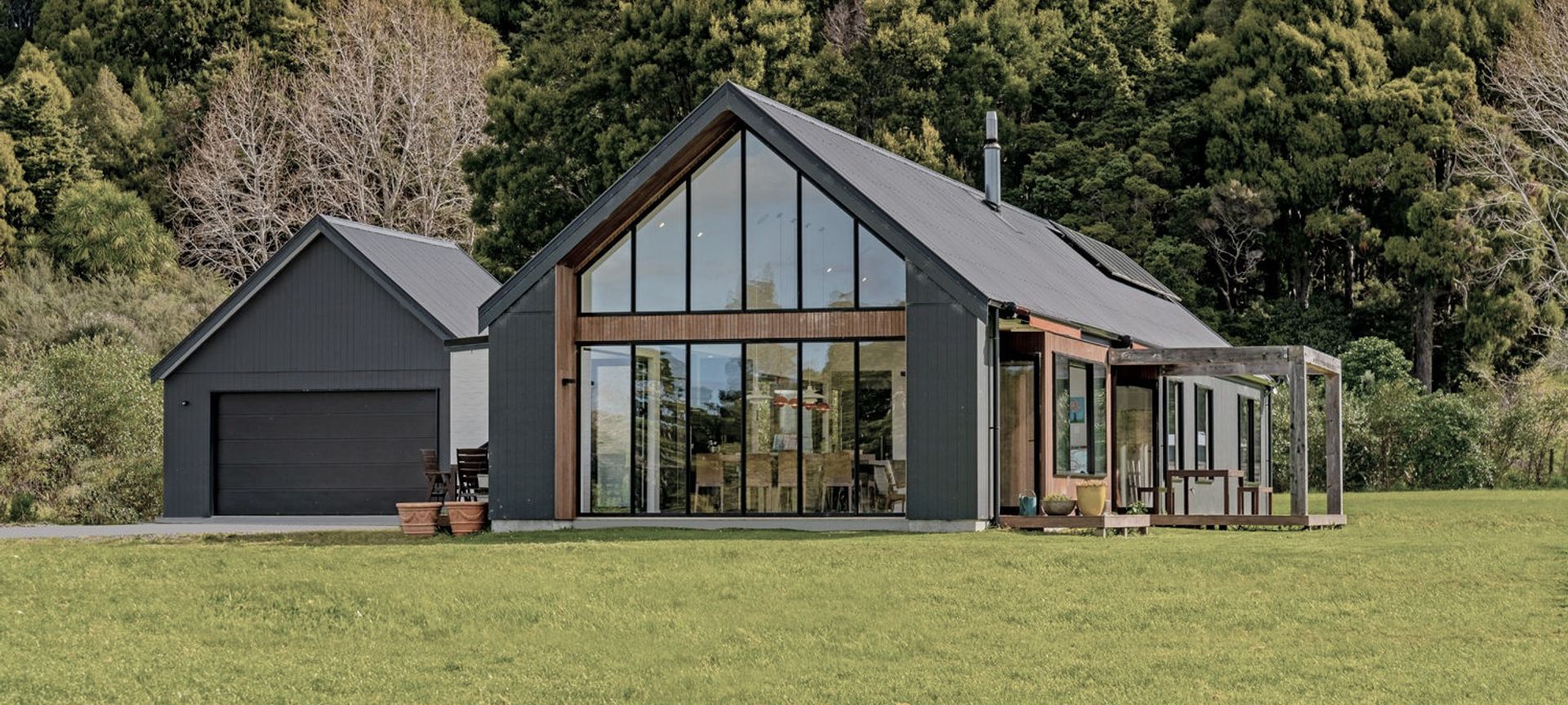 Nestled in Nature banner