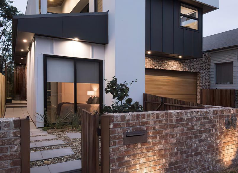 Twenty Five Buchanan