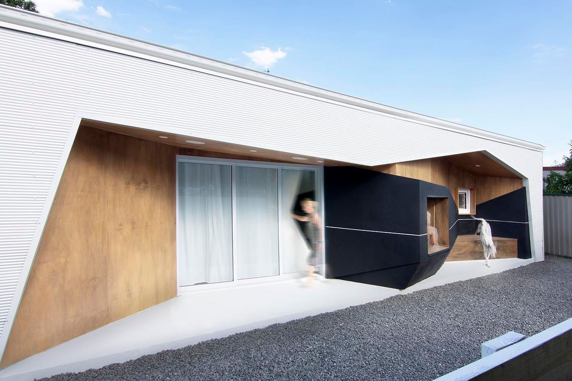 House 33.2 - Monochrome Home