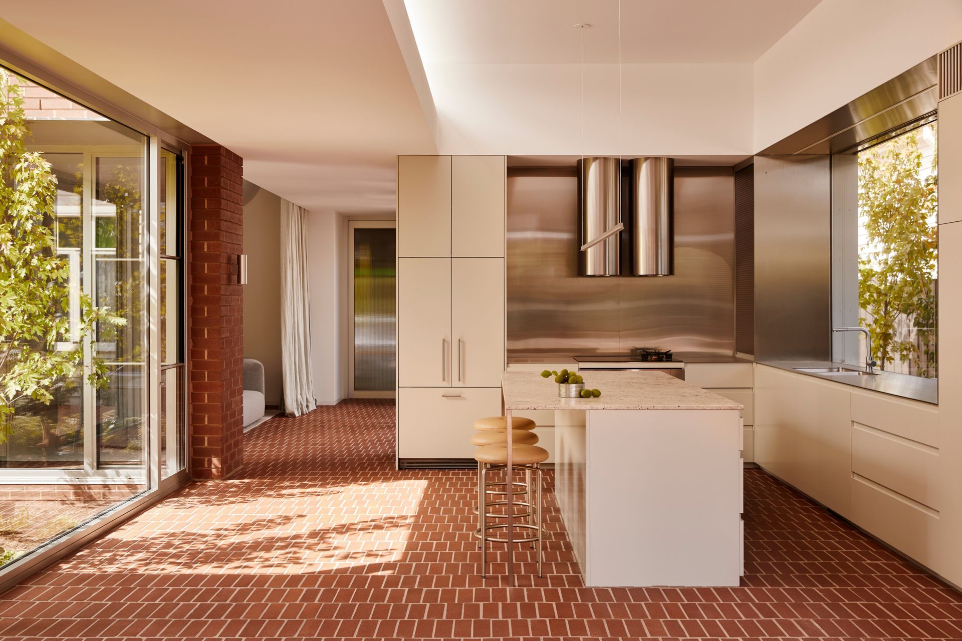 0112-22-kitchen-ap-compressed.jpg