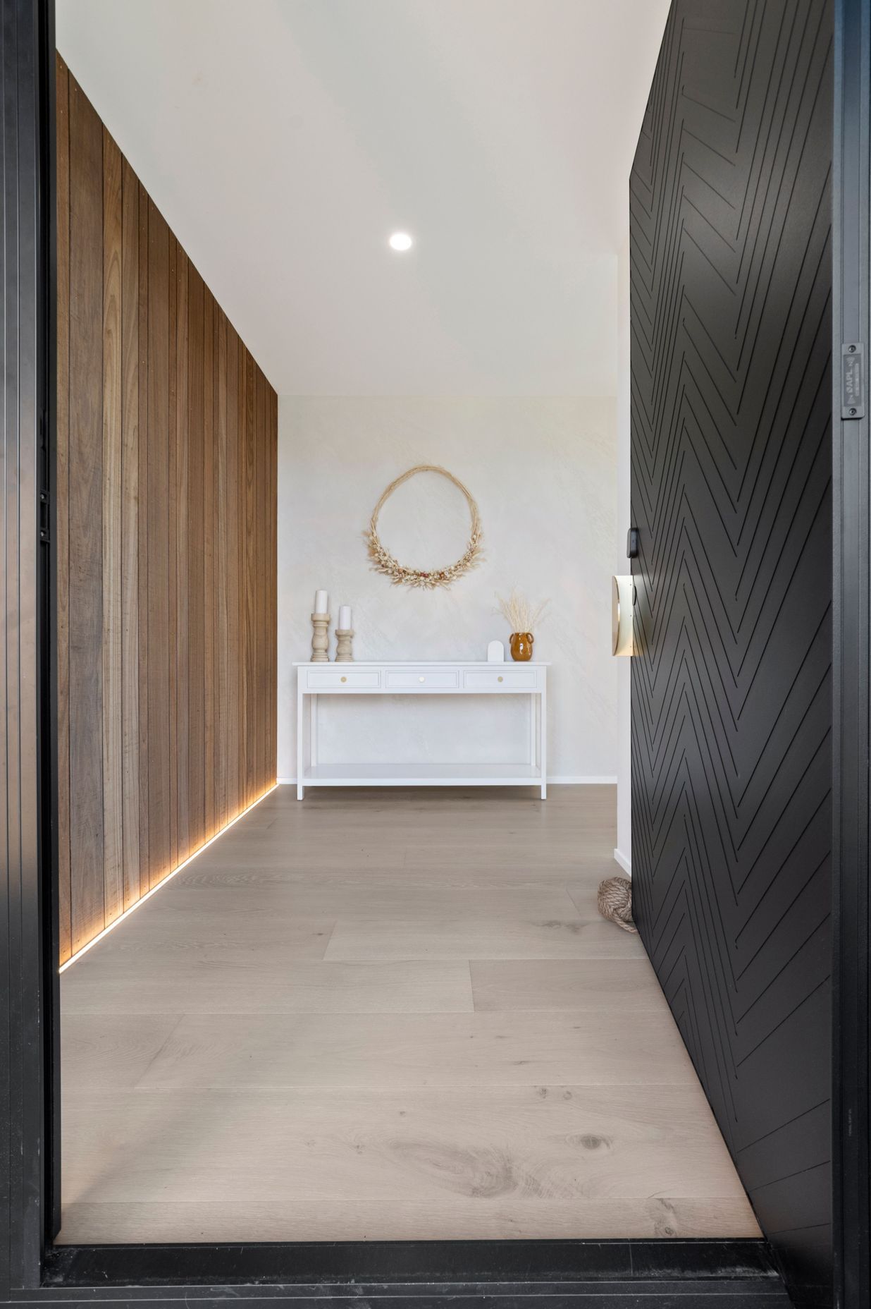 012Open2viewID540696-5WinstoneHouseRoad.jpg