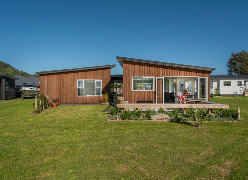 Orchard House - Cooks Beach