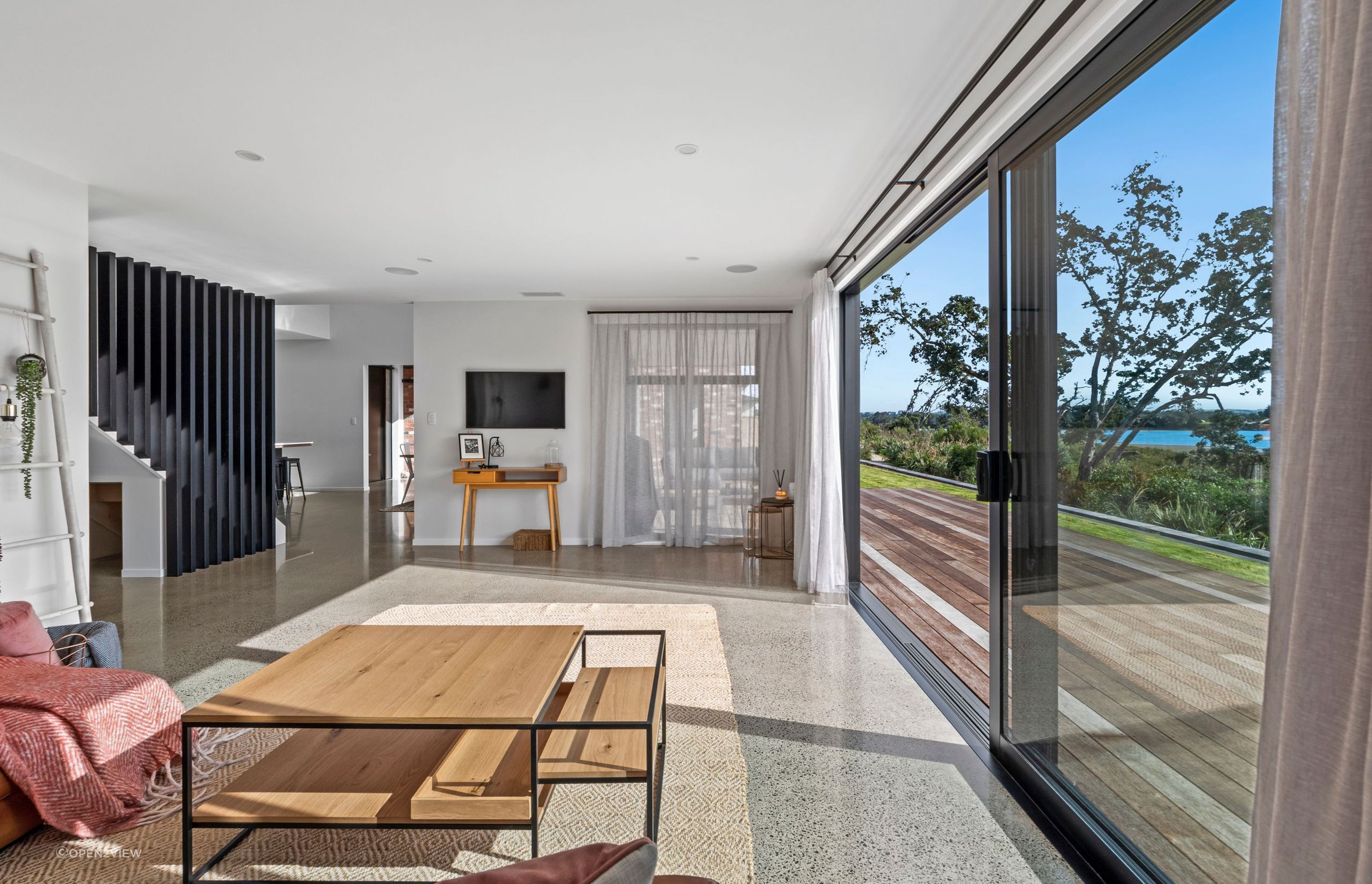 Tahuna Minhinnick Dr