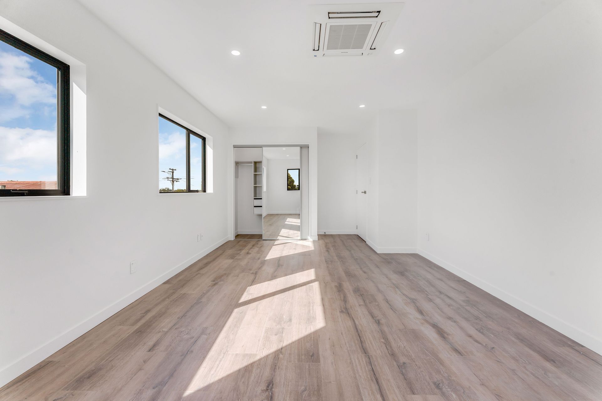 Titirangi solar energy home