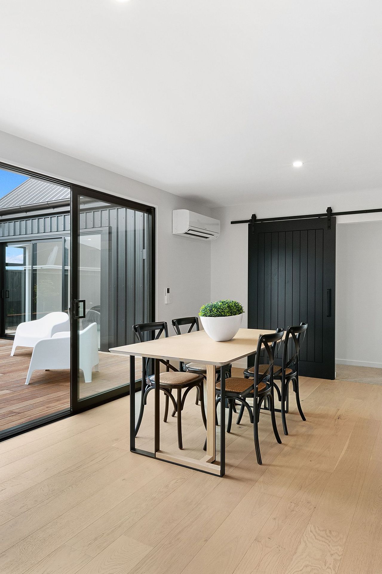 018Open2viewID469570-4BrewburyCourt-v2.jpg