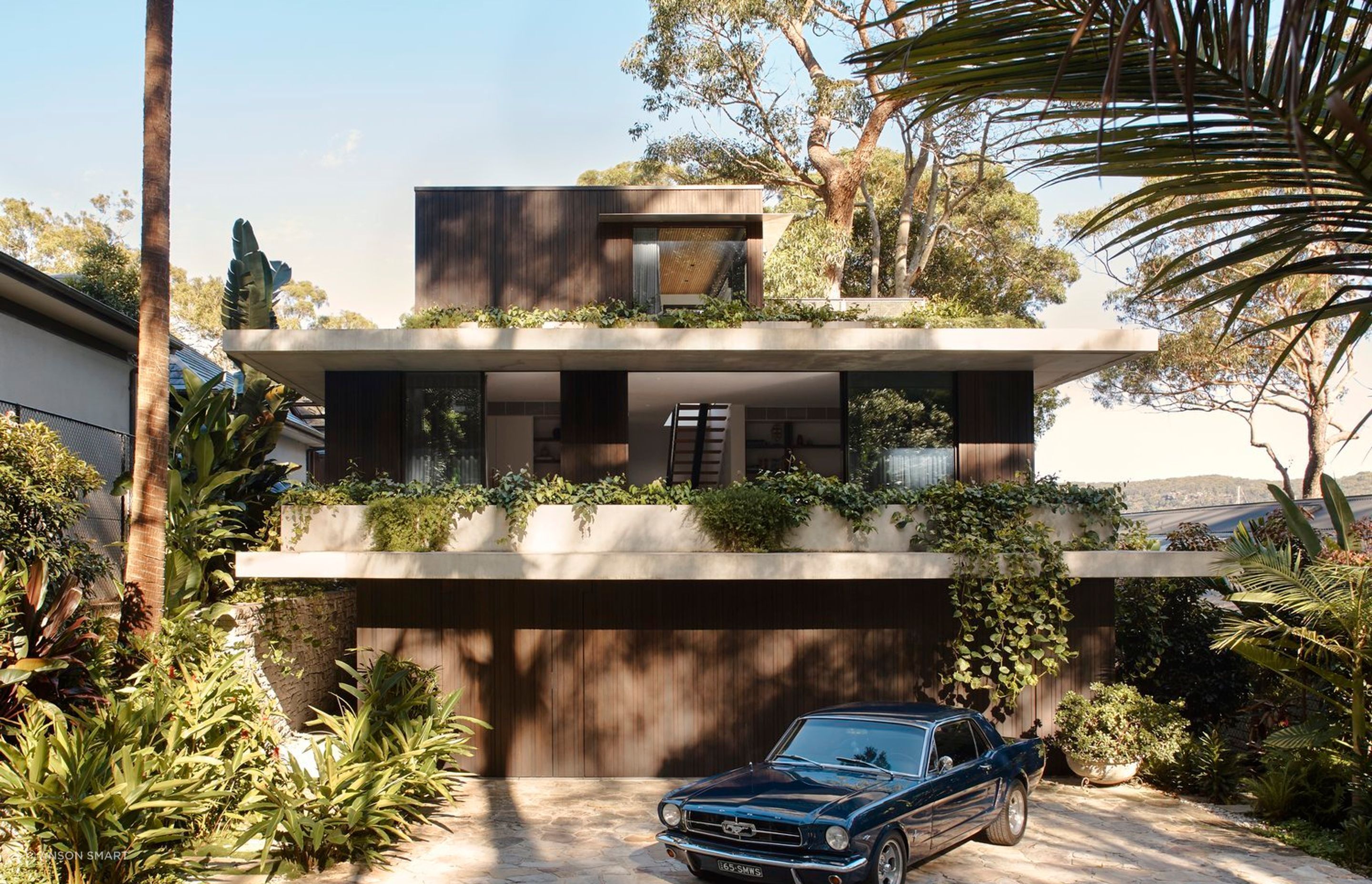 01MHouseAnsonSmart.jpg