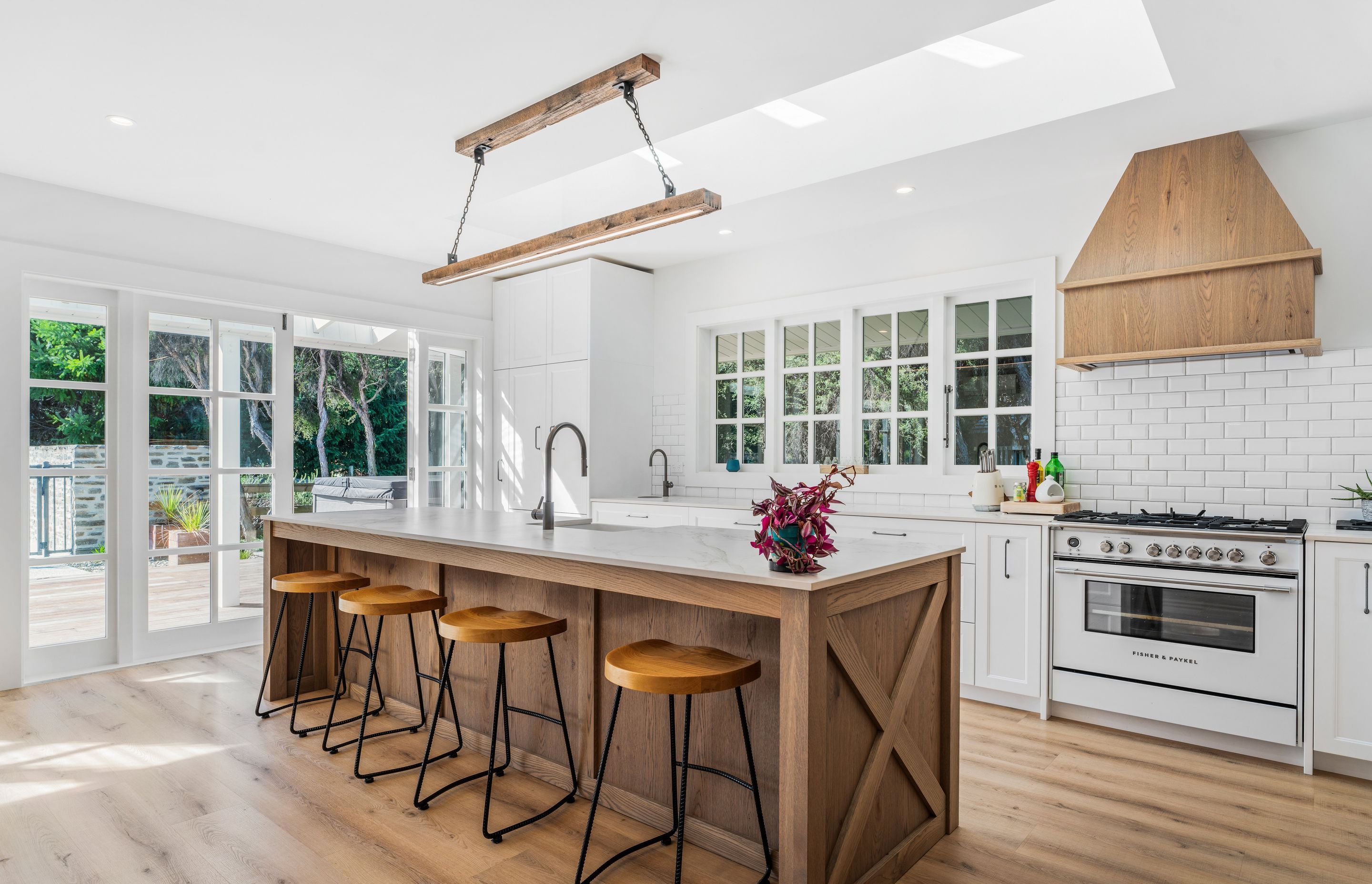 021Open2viewID555252-27RiverbankRoad.jpg