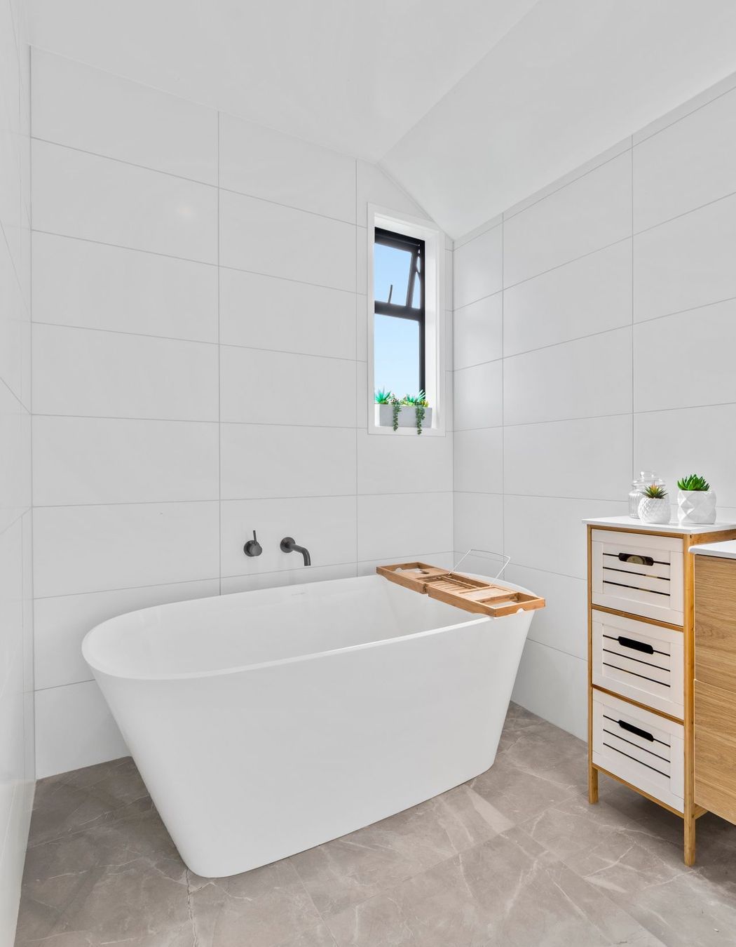 Tahuna Minhinnick Dr