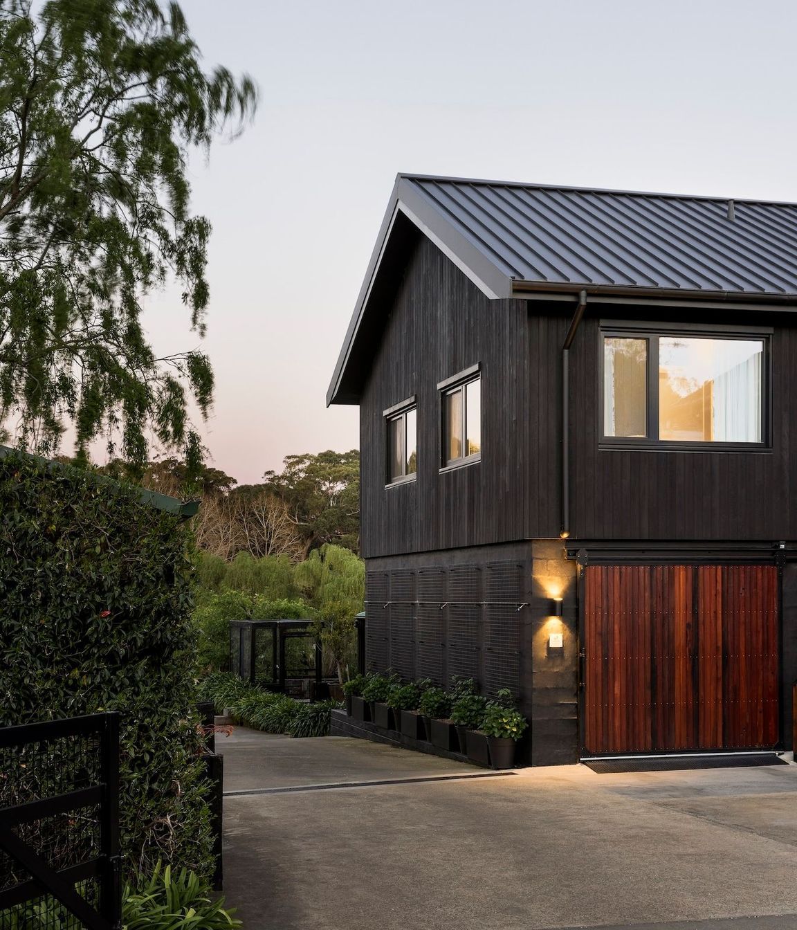 03-envirotecture-robertsonpassivhaus-passivhaus-newsouthwales-exterior.jpg