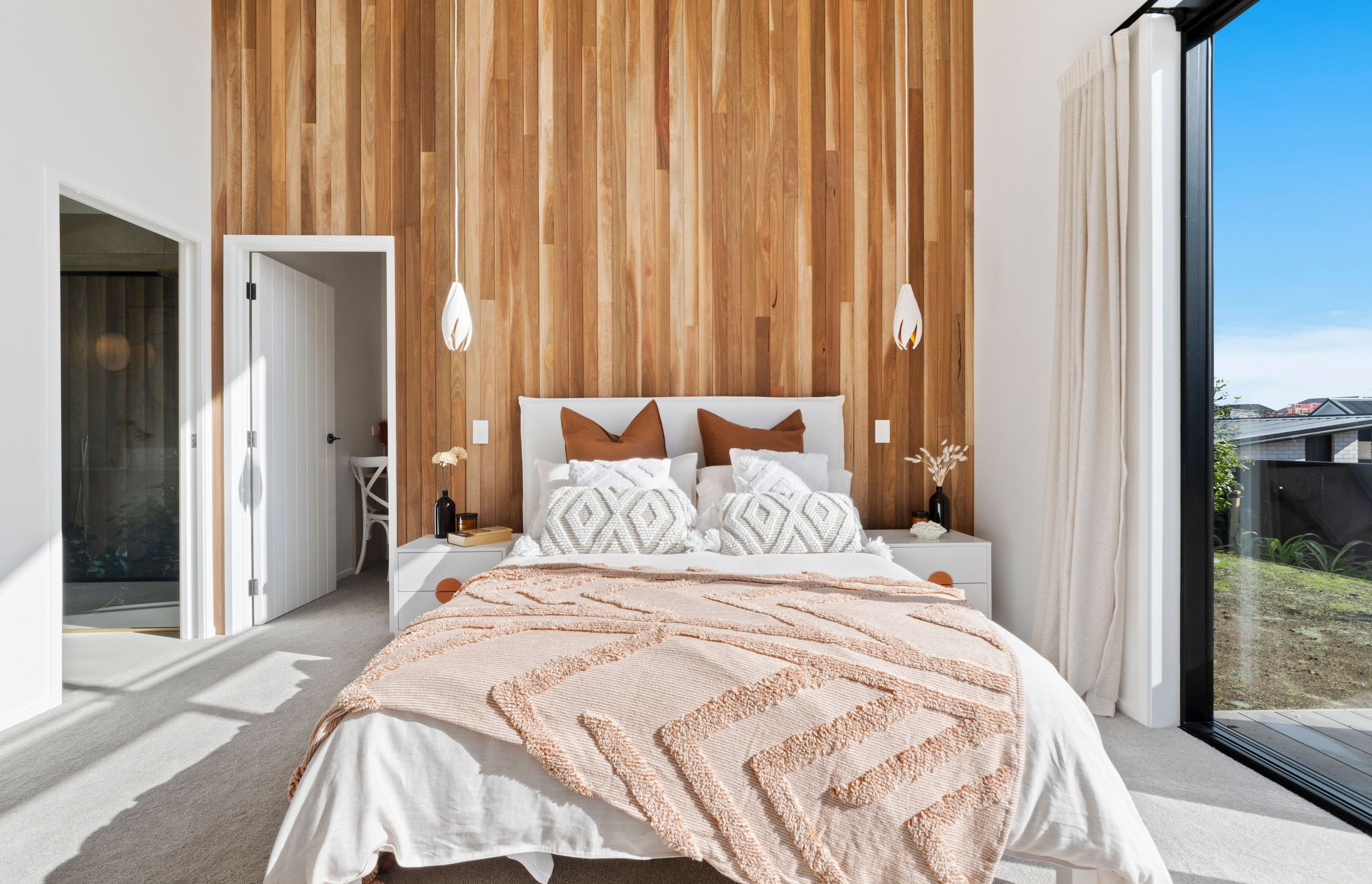 030Open2viewID540696-5WinstoneHouseRoad.jpg