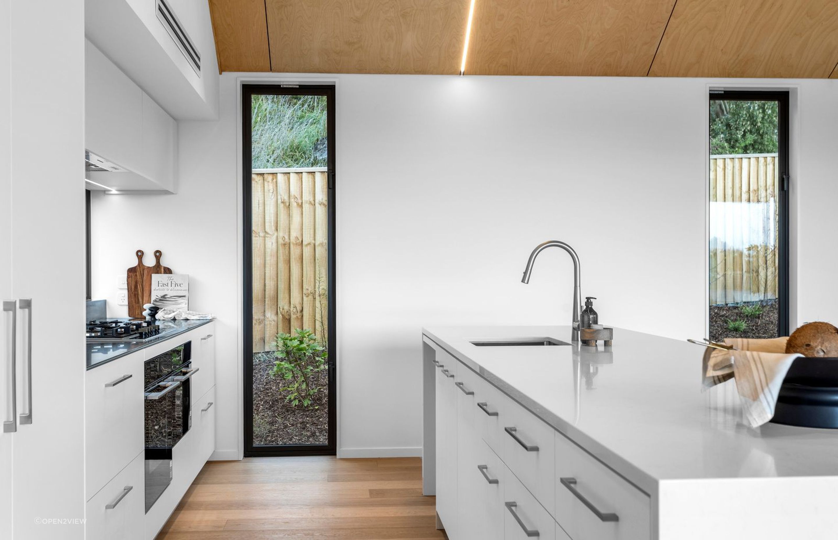 031Open2viewID582439-DrayPl2Halswell.jpg