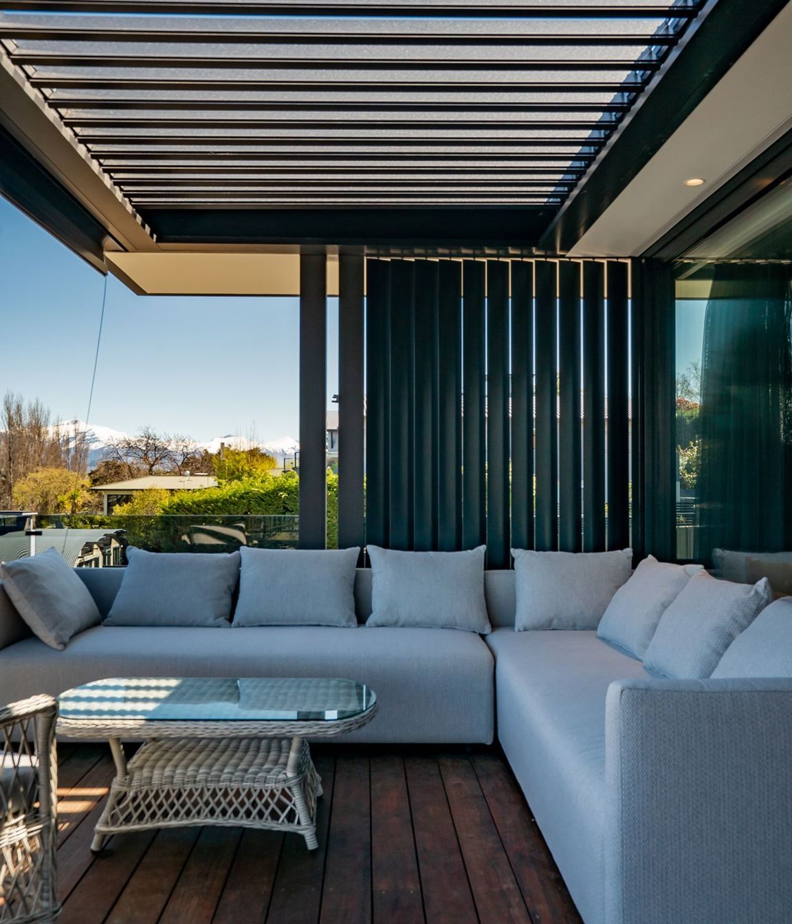 6 Bay Rise