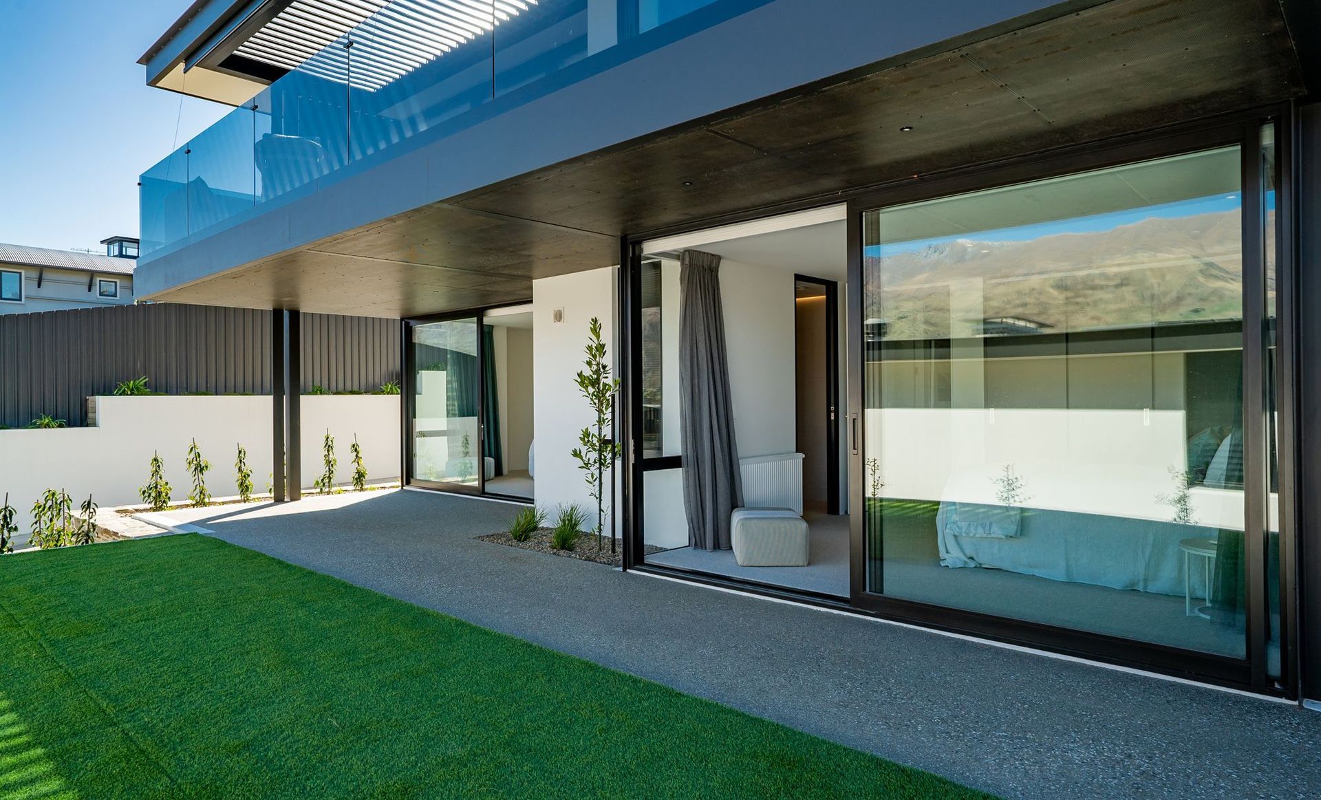 6 Bay Rise