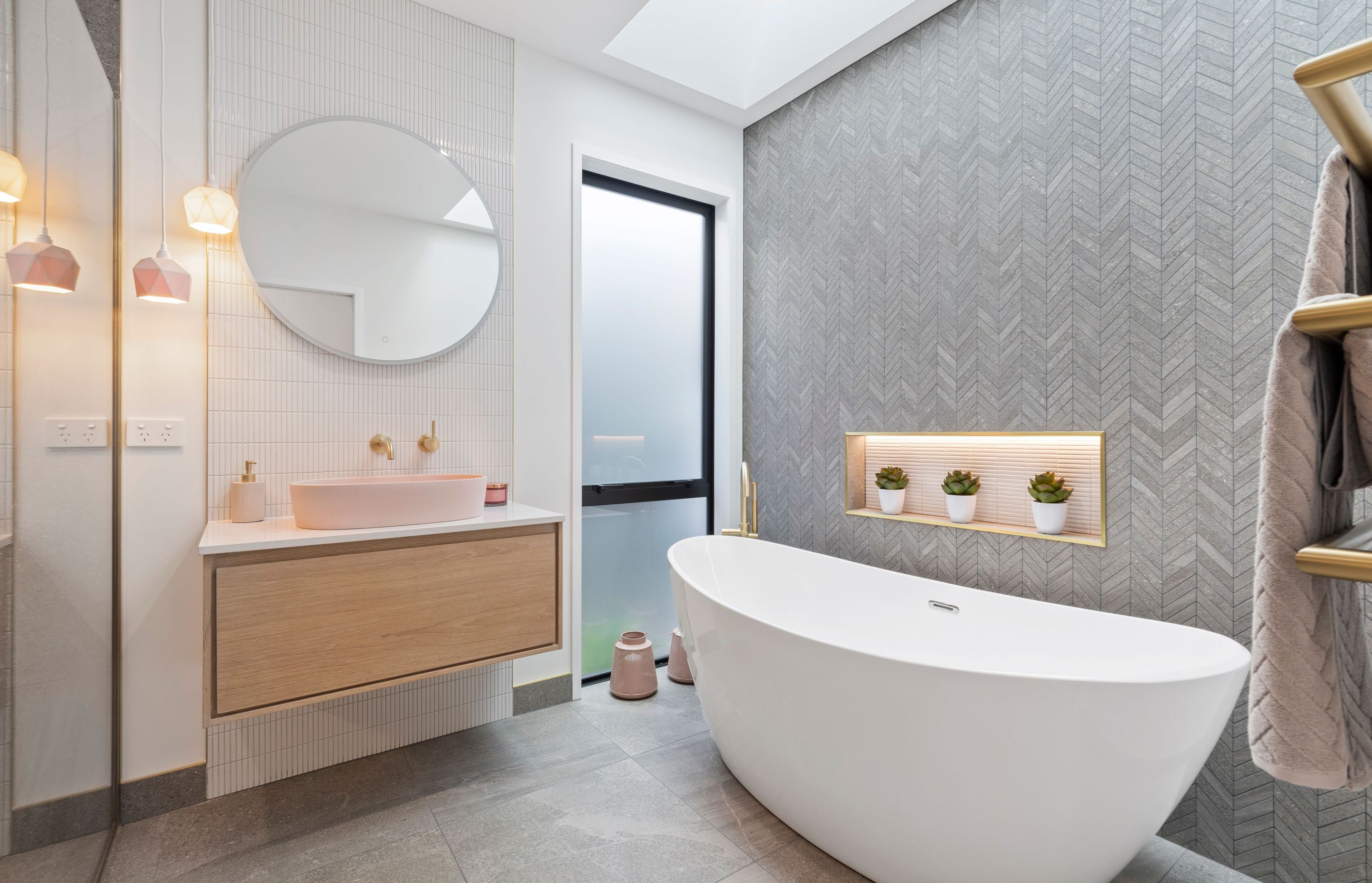038Open2viewID540696-5WinstoneHouseRoad.jpg