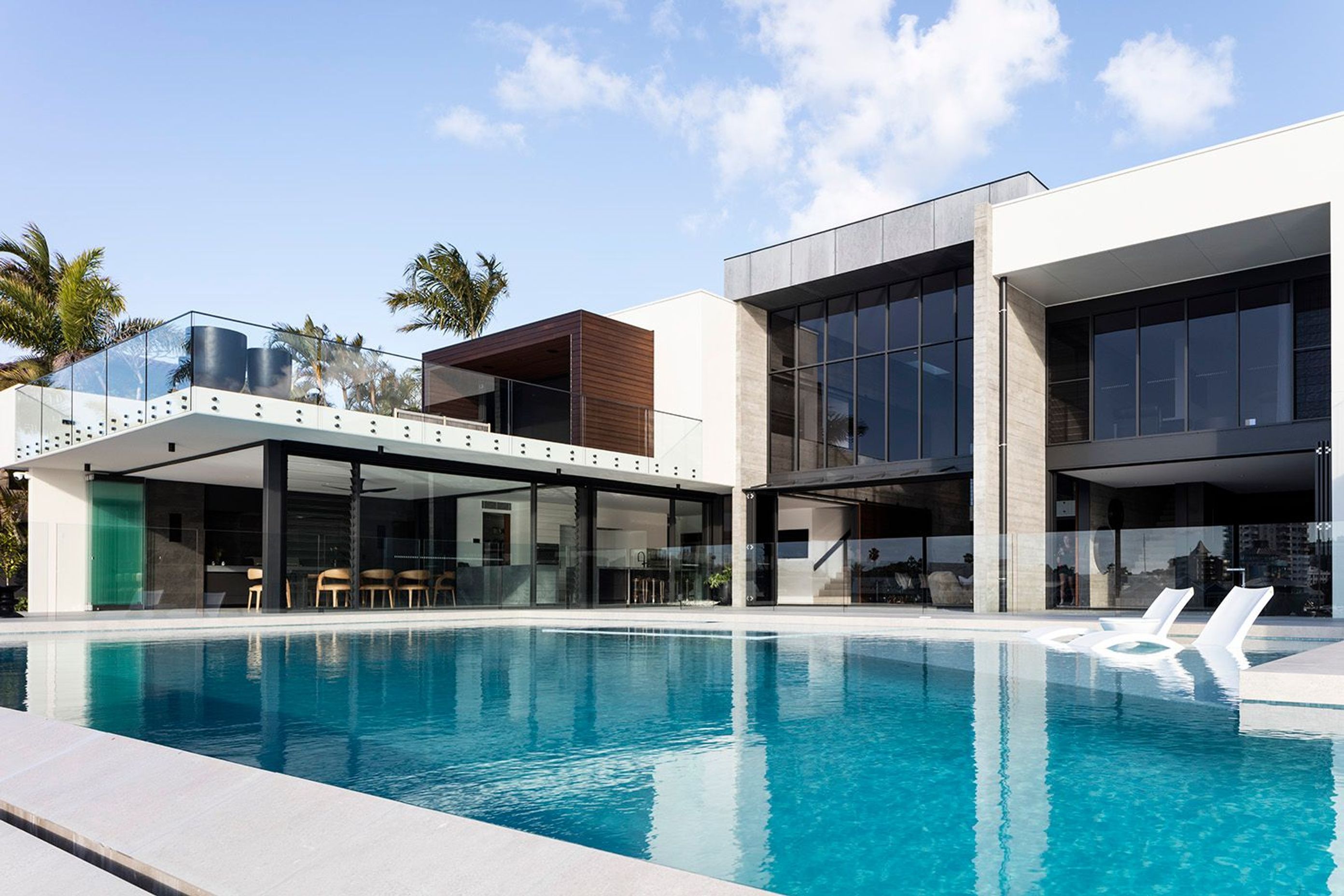 Minyama Island Residence