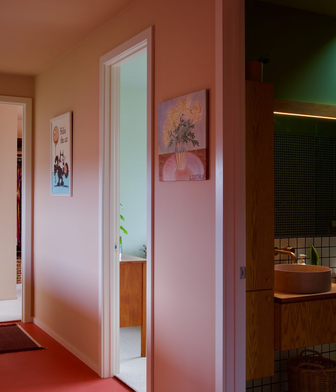 04-Hallway-1.jpg