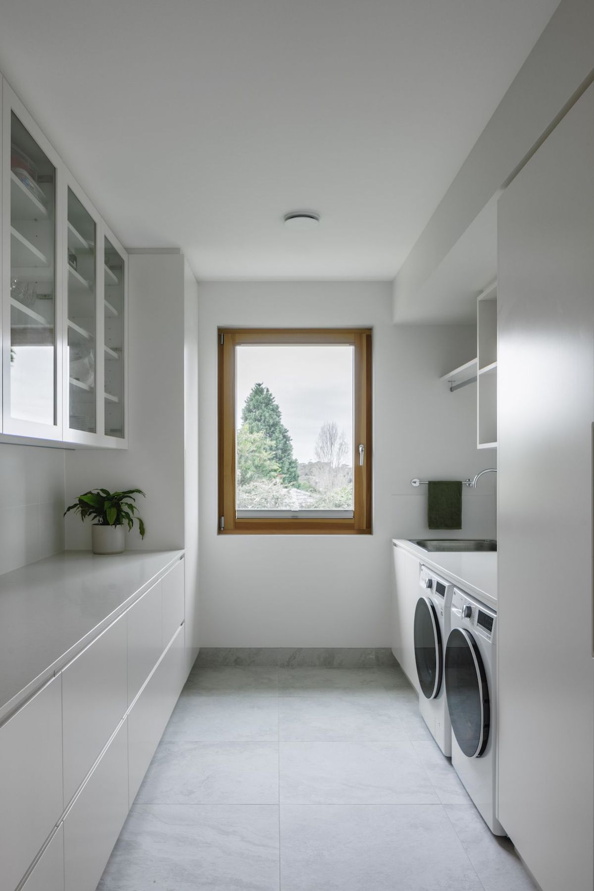 04-envirotecture-berowra-heights-nsw-laundry.jpg