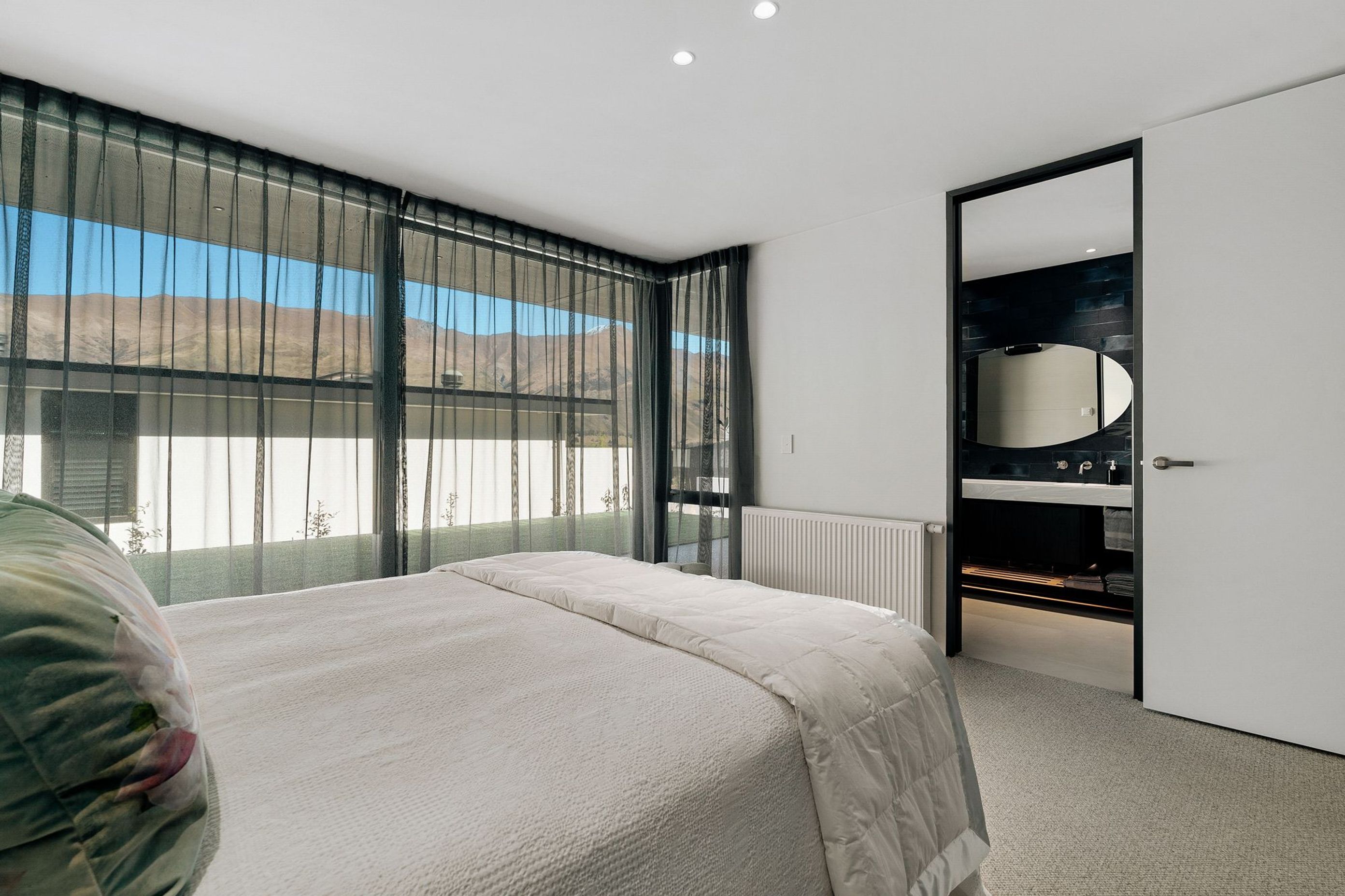 6 Bay Rise