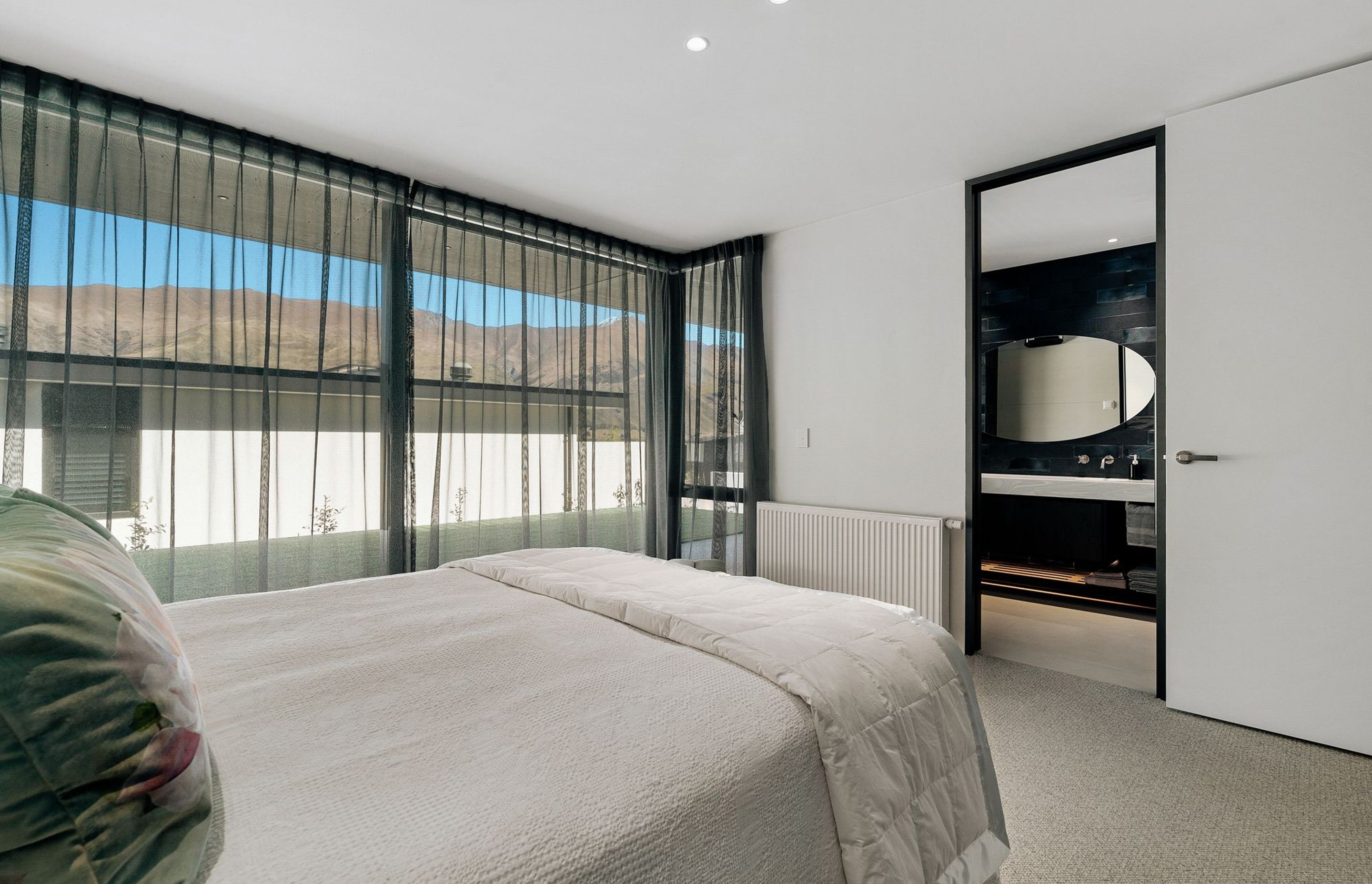 6 Bay Rise