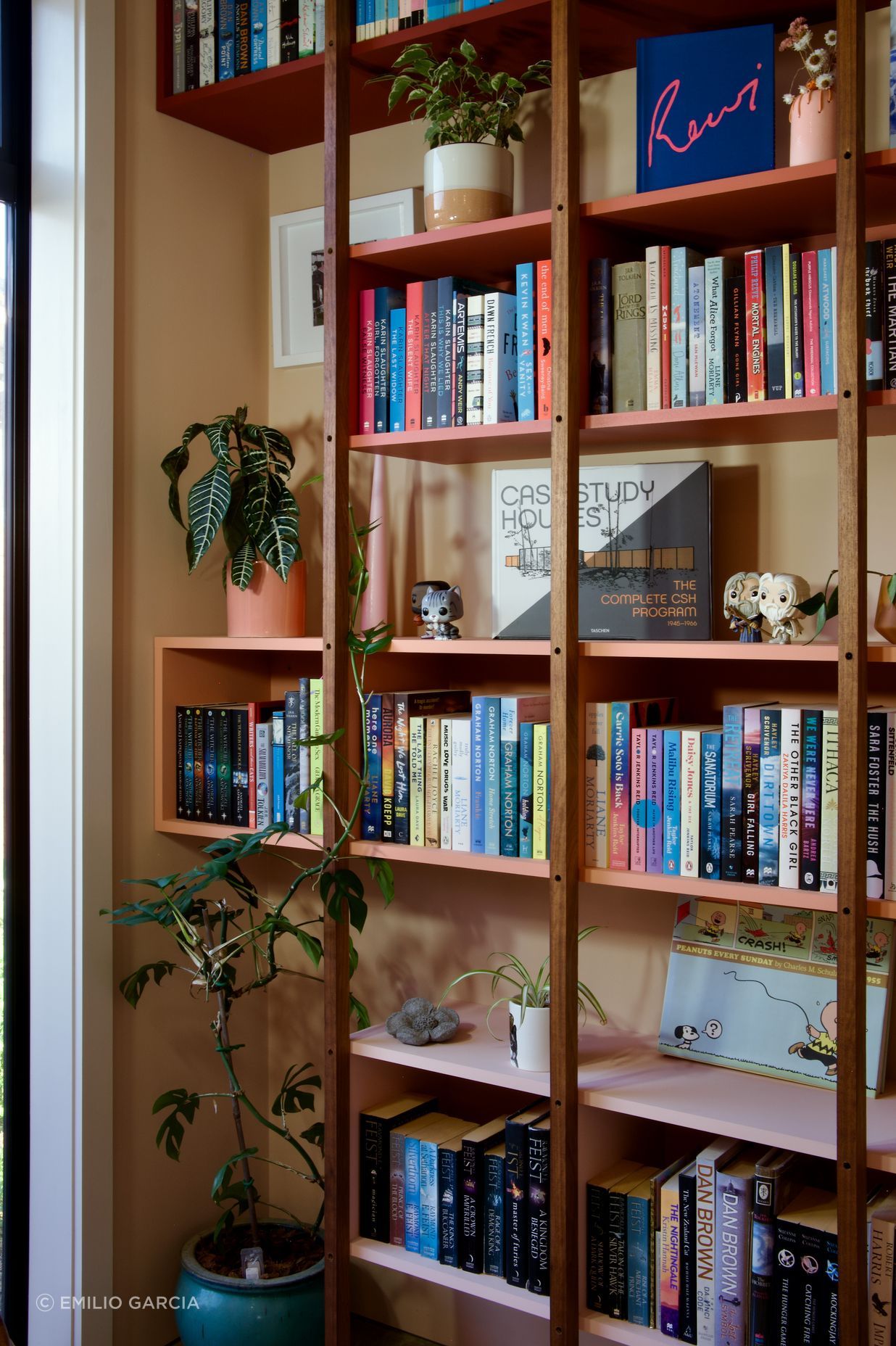 05-Bookcase-1.jpg