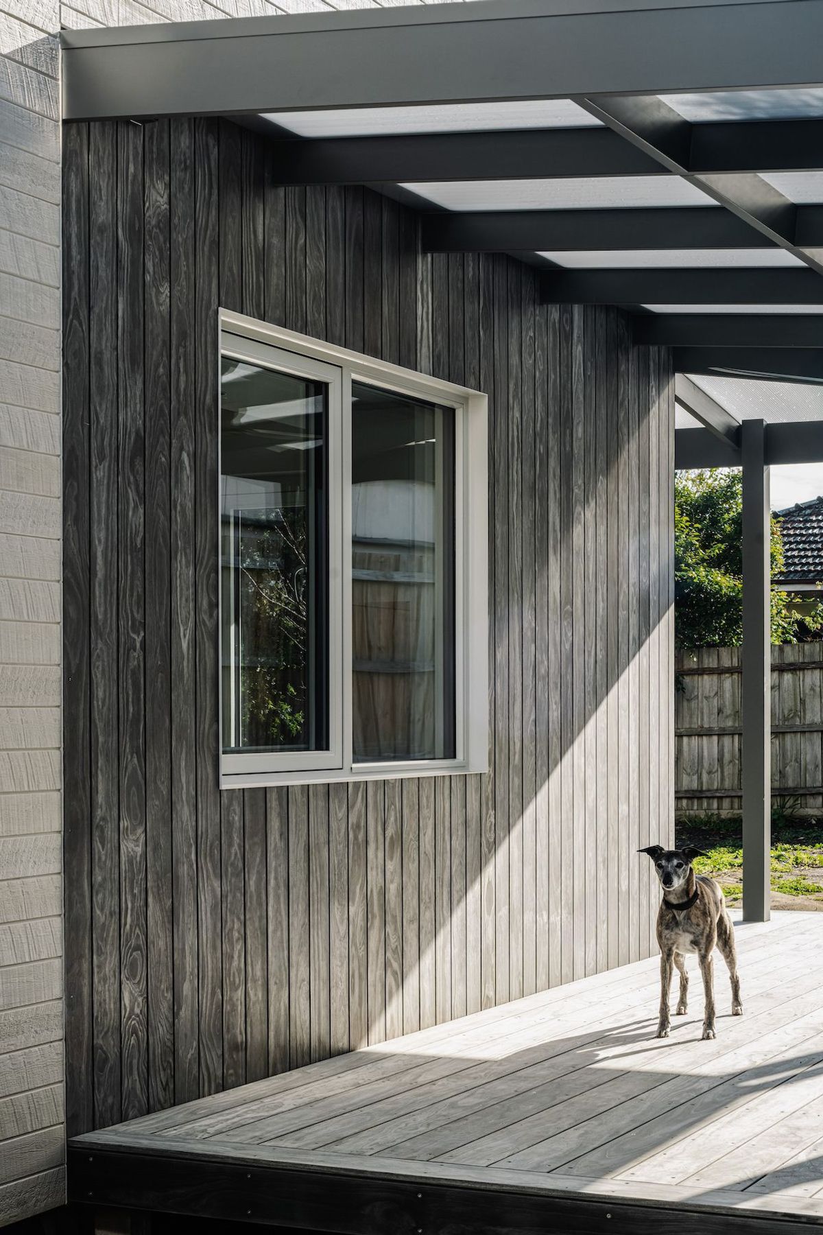 05-portrait-envirotecture-wrighty-tighty-haus-vic-back-external-detail.jpg
