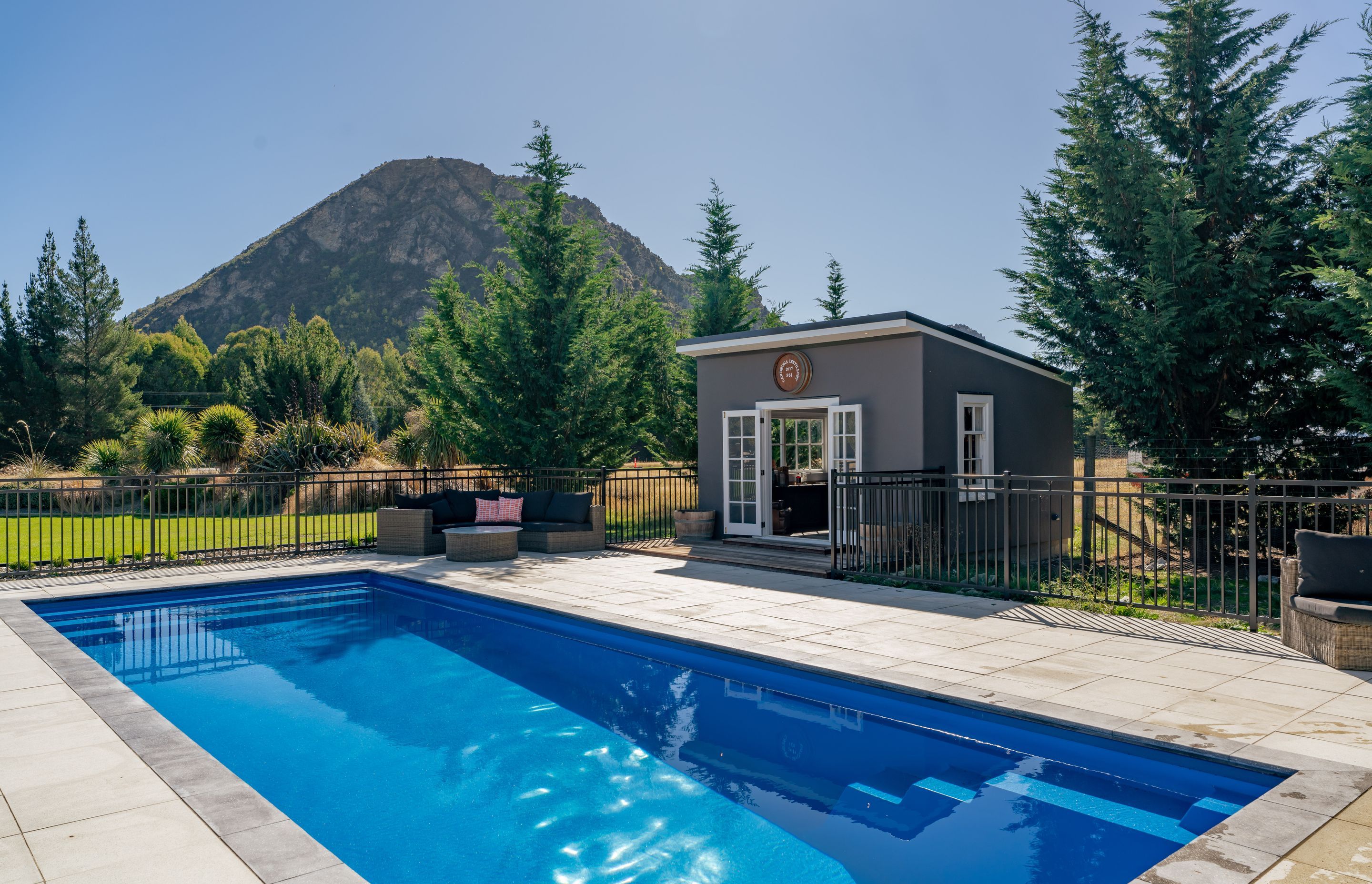 050Open2viewID555252-27RiverbankRoad.jpg