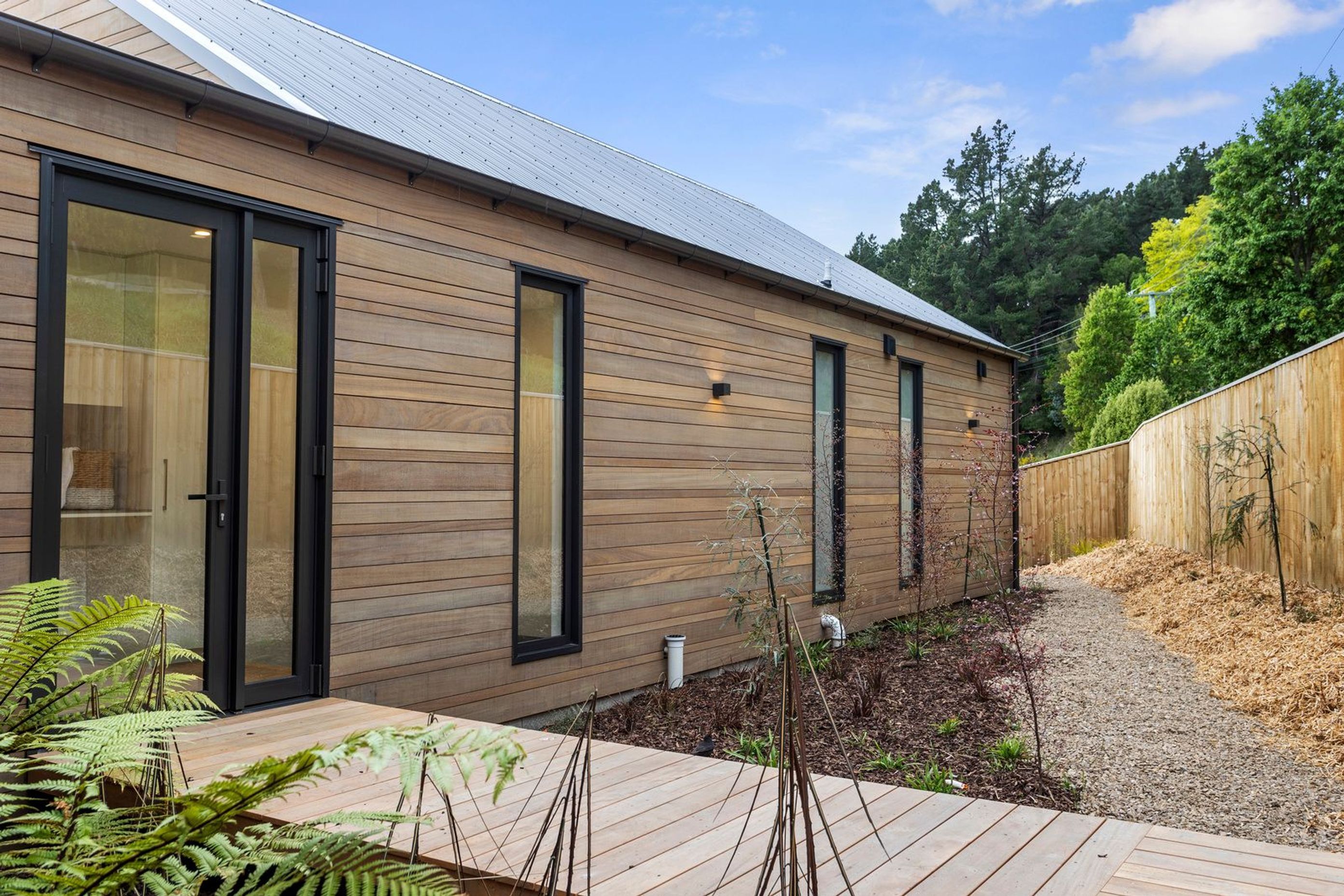 053Open2viewID582439-DrayPl2Halswell.jpg