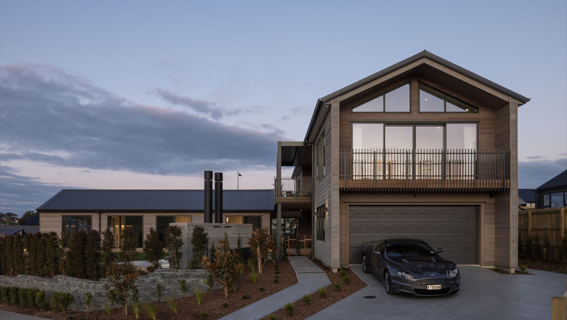 Ara Hills Home banner