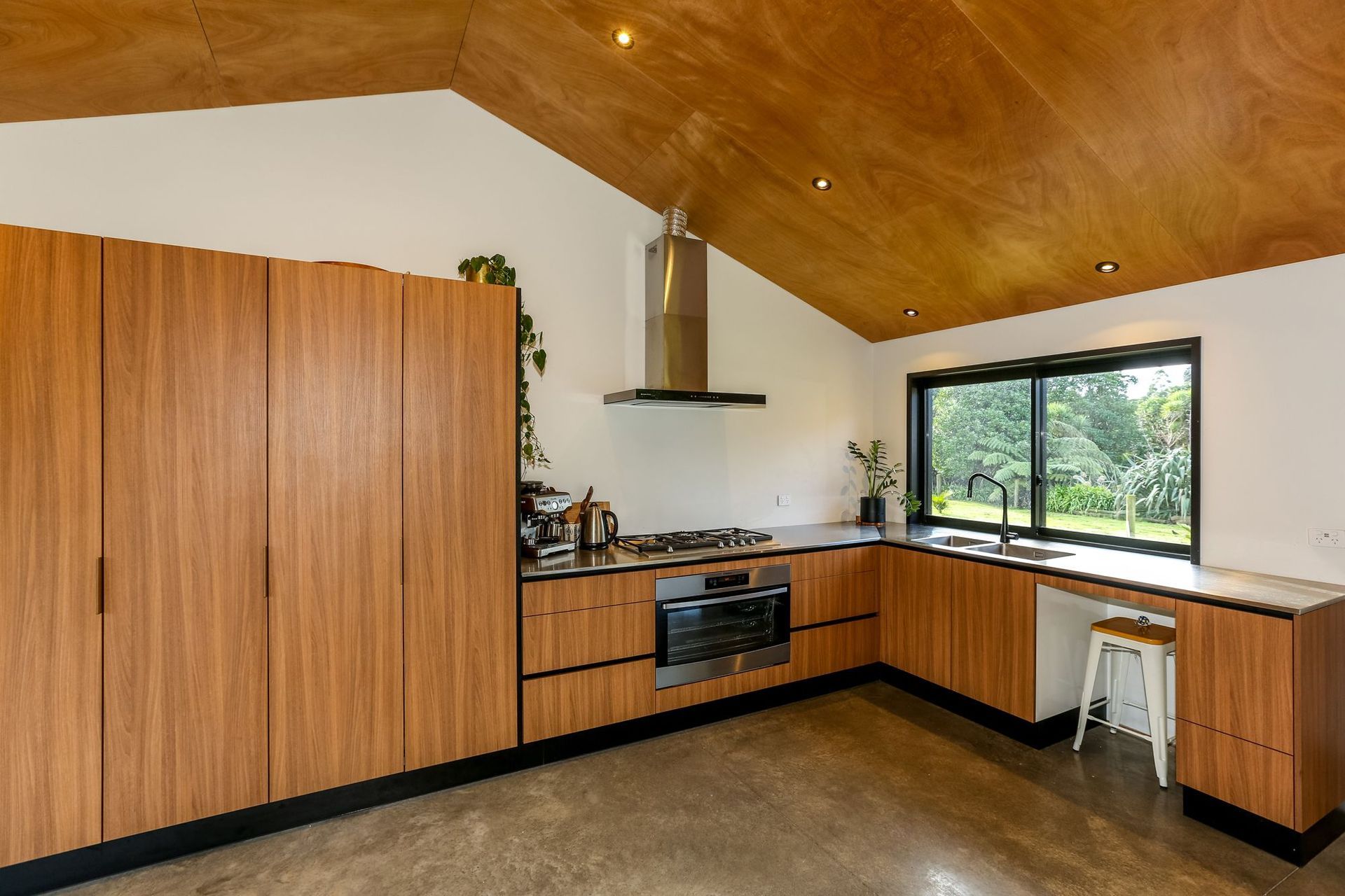 Tamati House