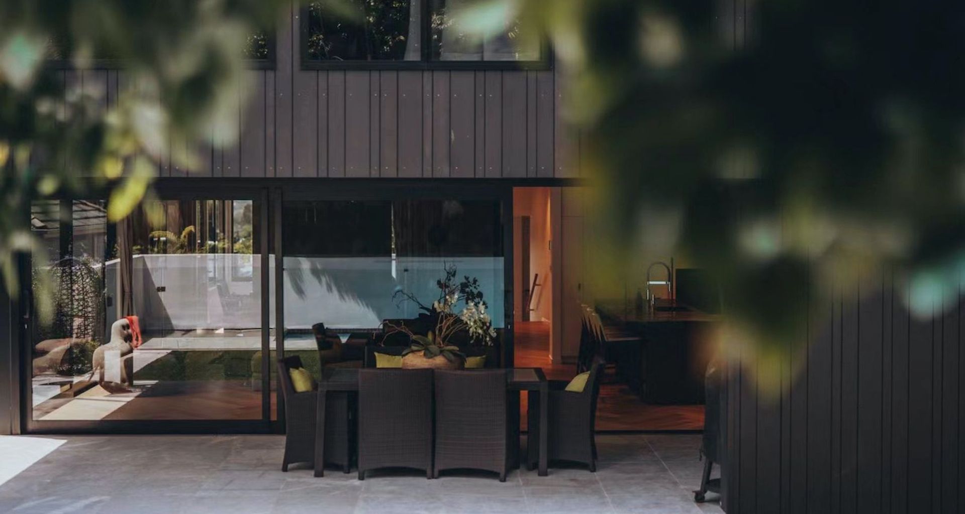 Summer Pool House banner