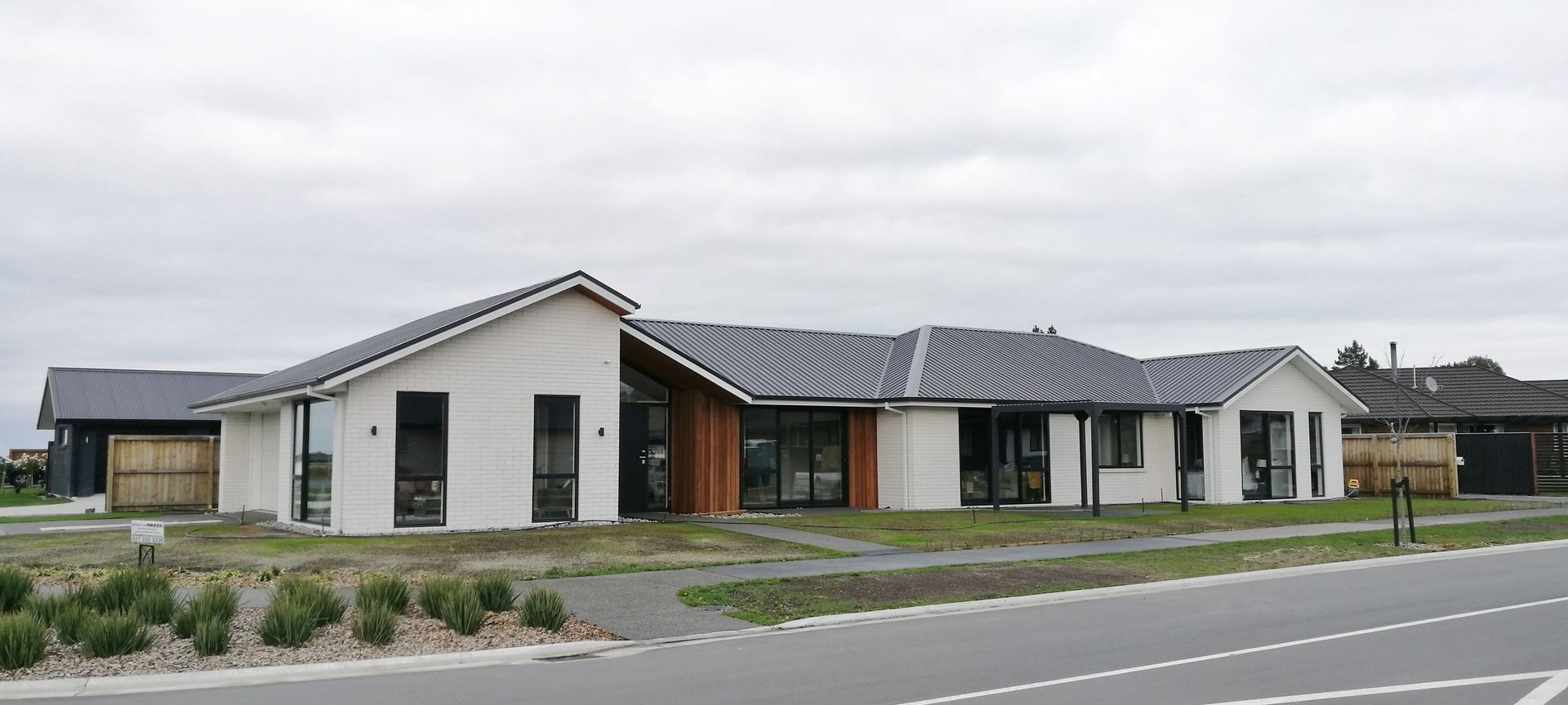 Urban Estates banner