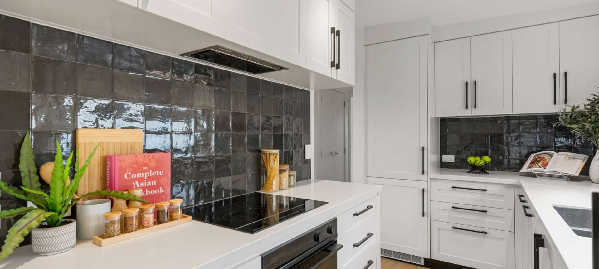 New Build Totara Vale banner