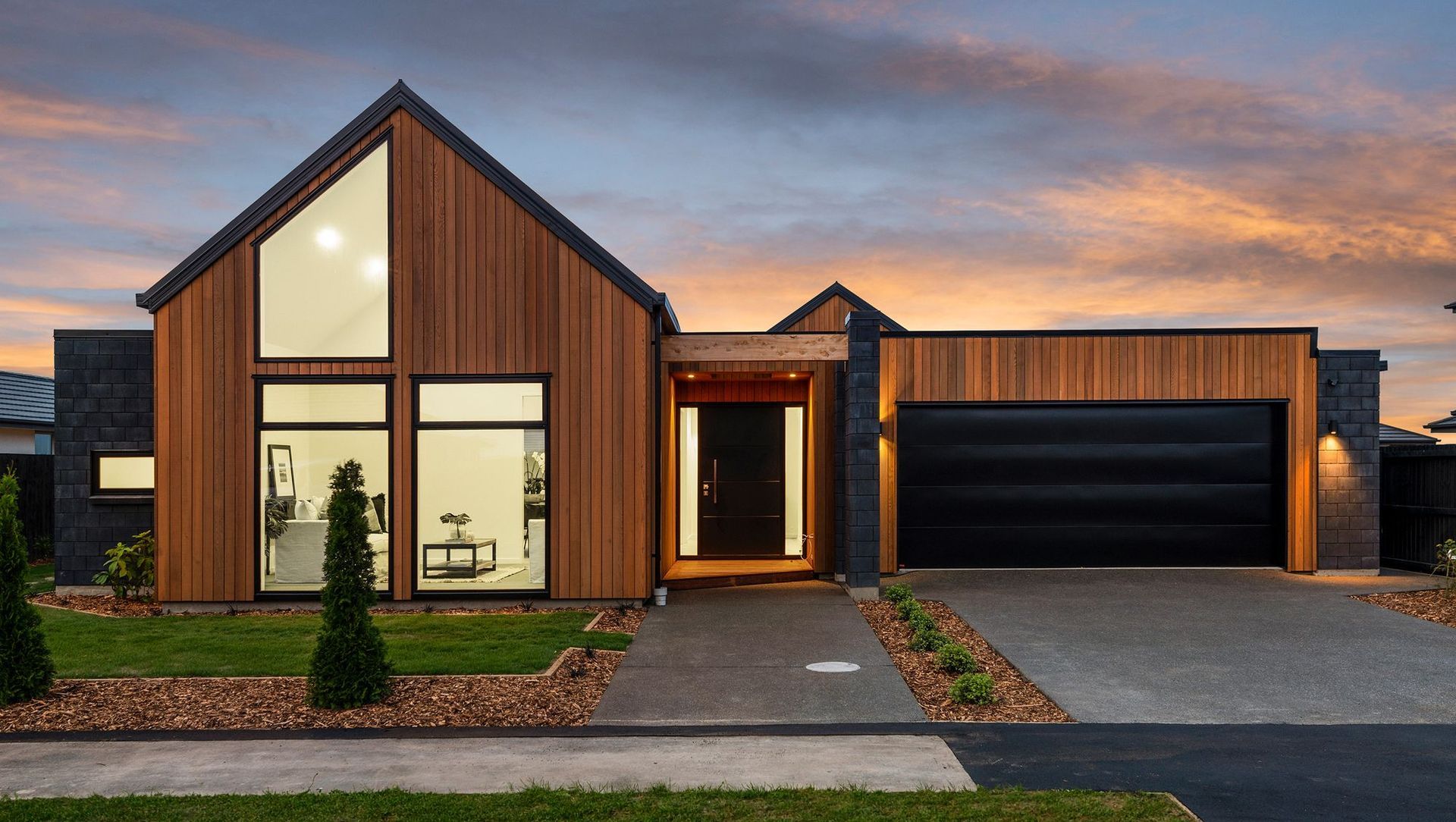 Little Gem Road Home 1 banner