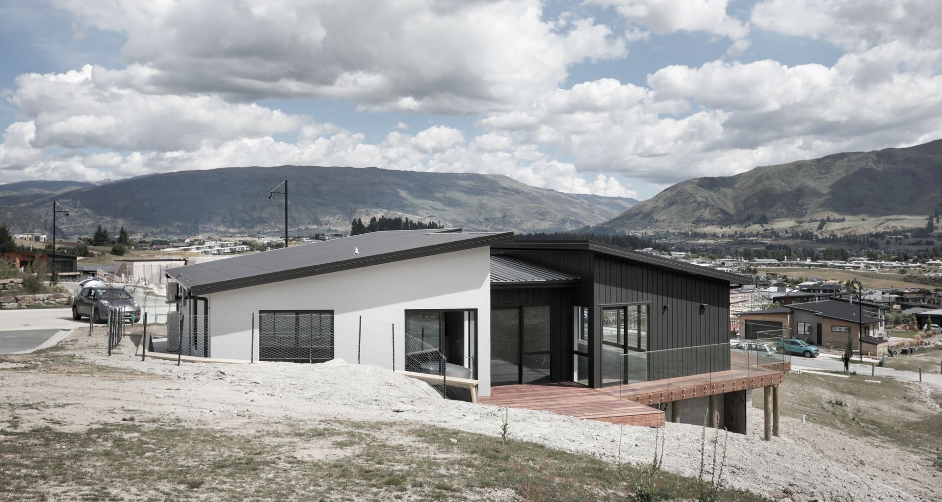 Atiku Rise, Wanaka banner
