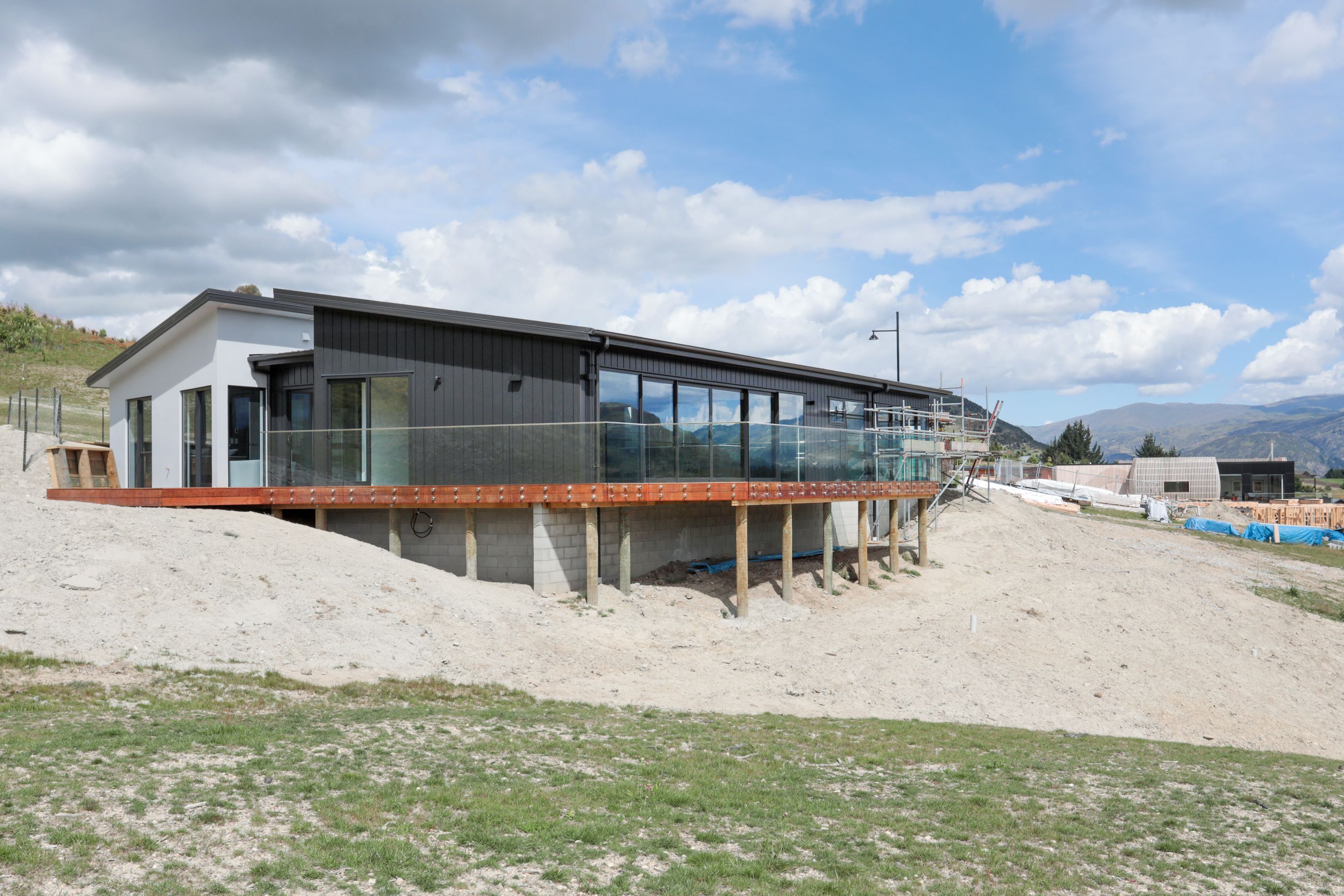 Atiku Rise, Wanaka