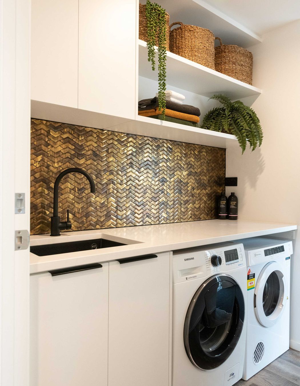 113 Whakaturou Crescent