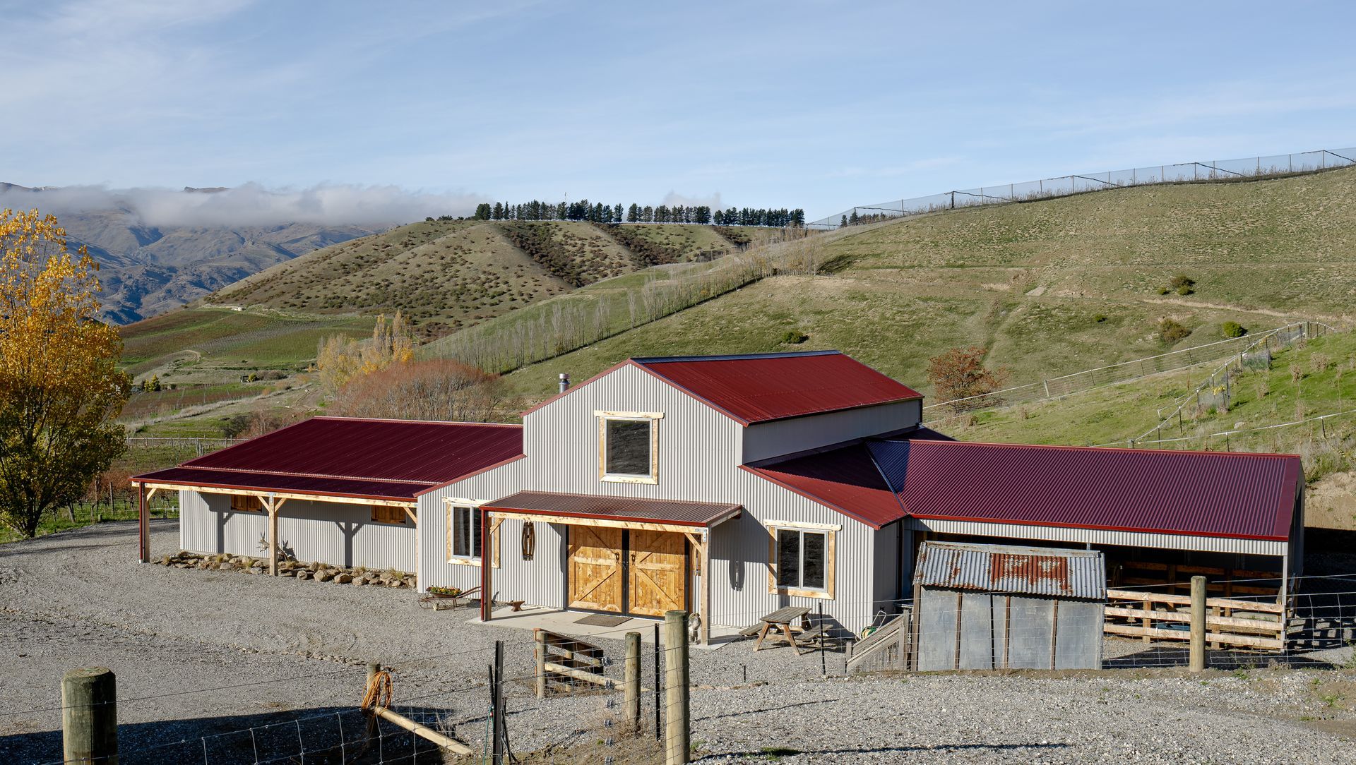 Swann Road Barn banner