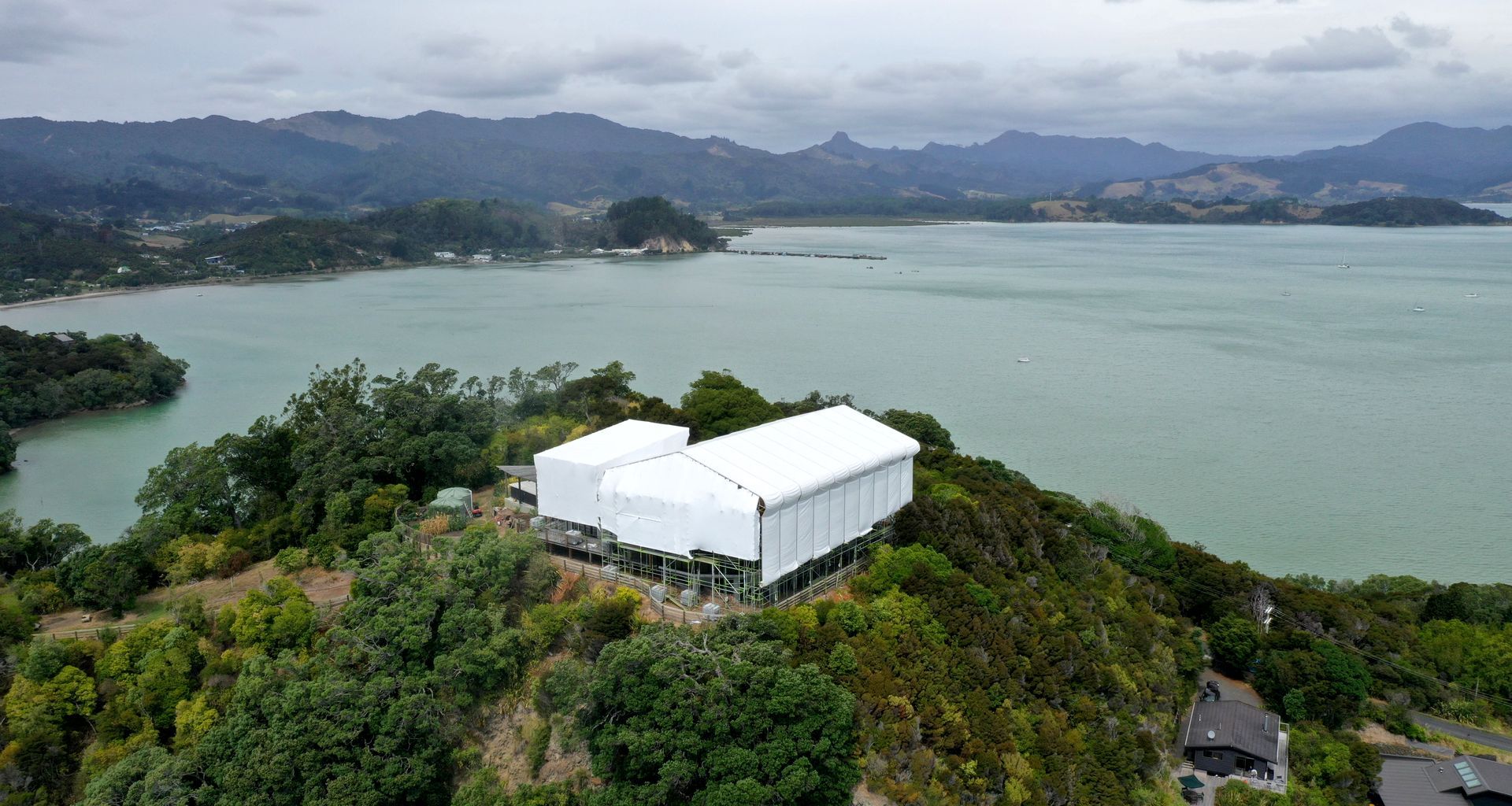 Green Construction - Encapsulate an entire house - Wyuna Bay 1 - banner