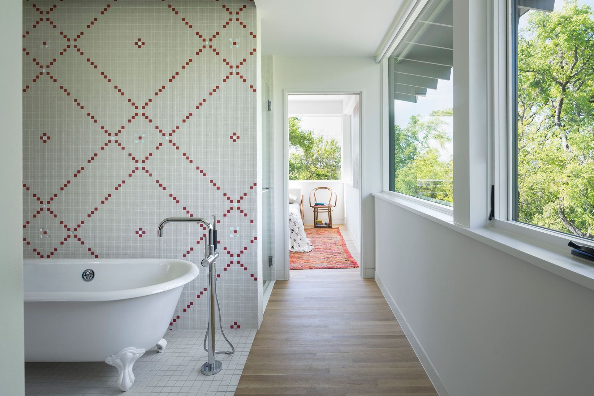 12HillsideCuppettKilpatrickArchitectureandInteriorDesignaustin-tx-interior-clawfoot-tub-tile-pattern.jpg