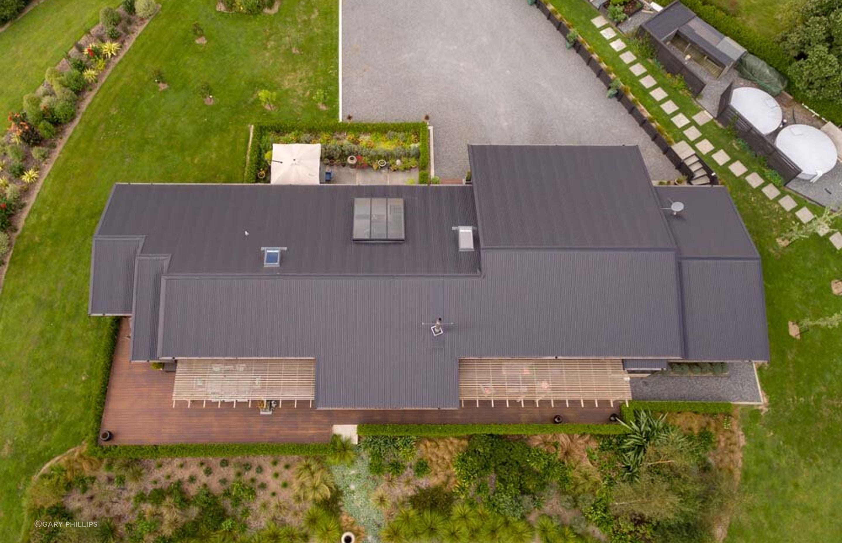 Manakau House
